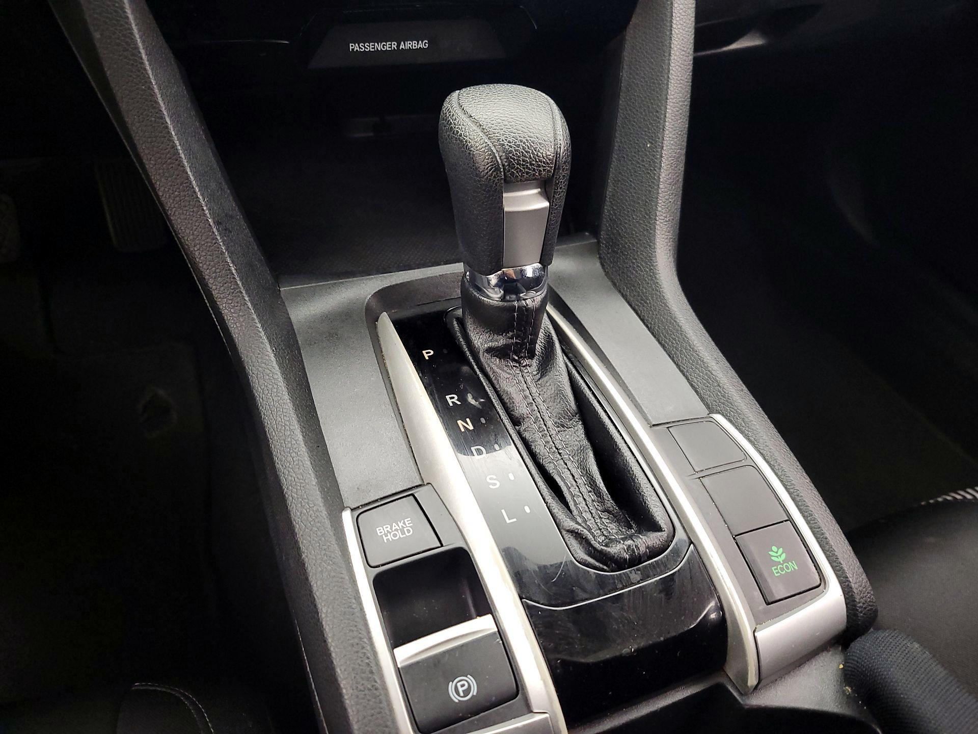 Thumbnail: 2016 Honda Civic - 17