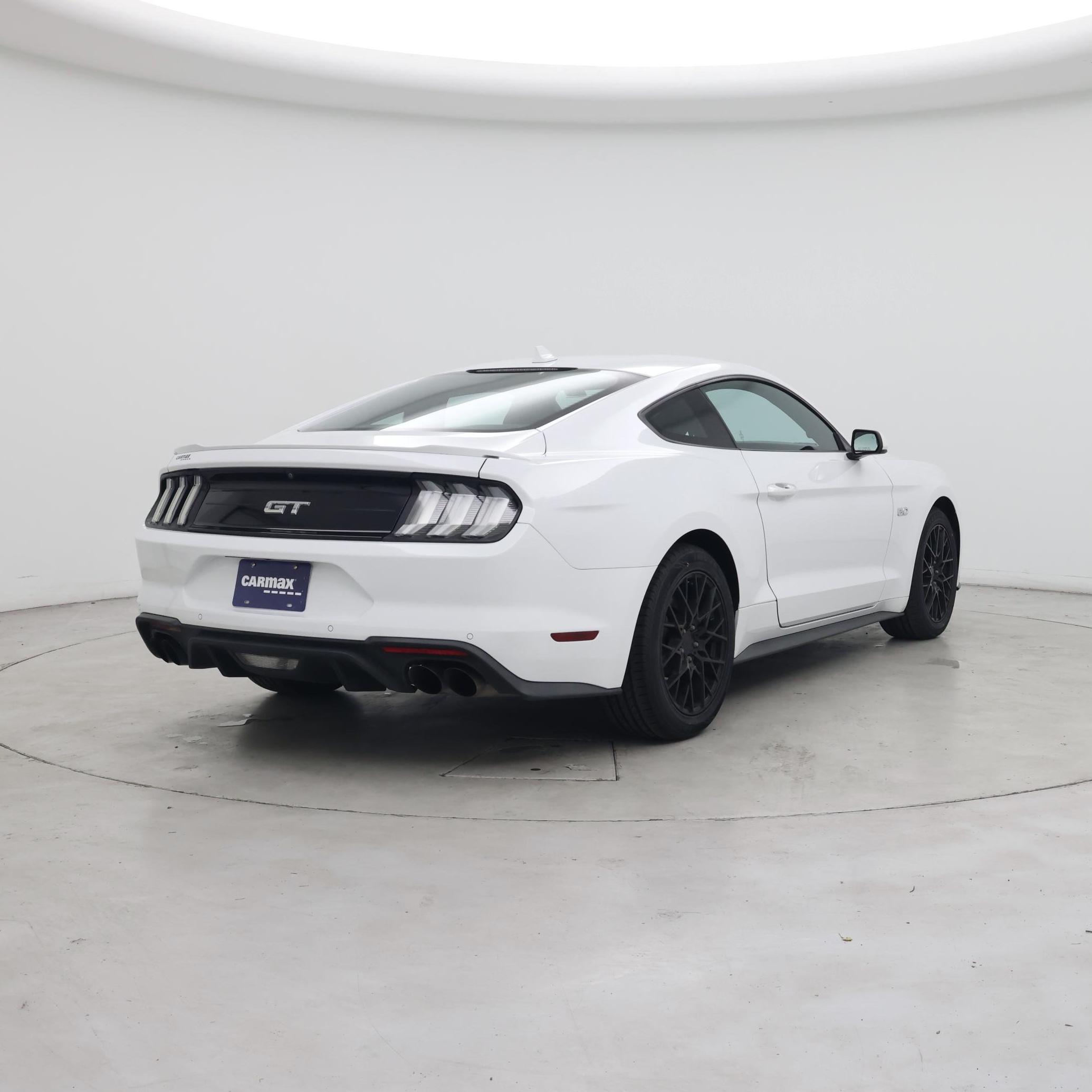 Thumbnail: 2021 Ford Mustang - 8