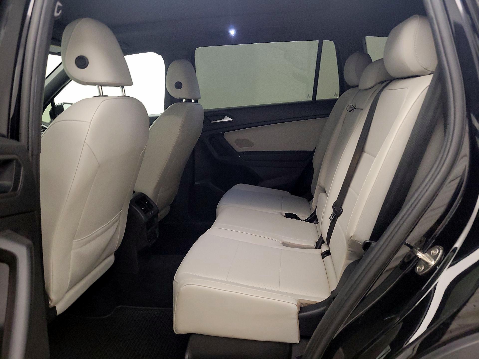 Thumbnail: 2020 Volkswagen Tiguan - 19