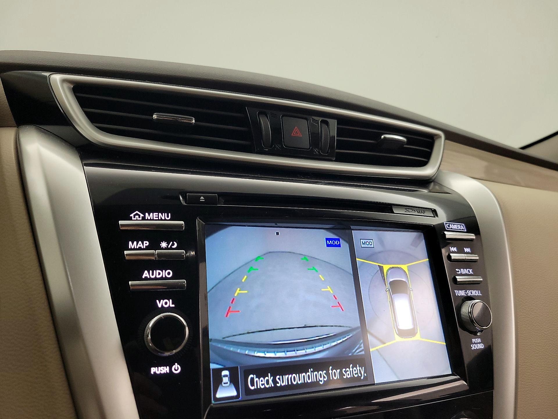 Thumbnail: 2015 Nissan Murano - 15