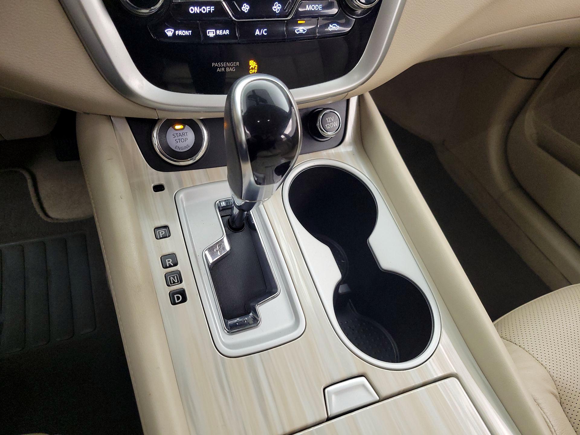 Thumbnail: 2015 Nissan Murano - 18