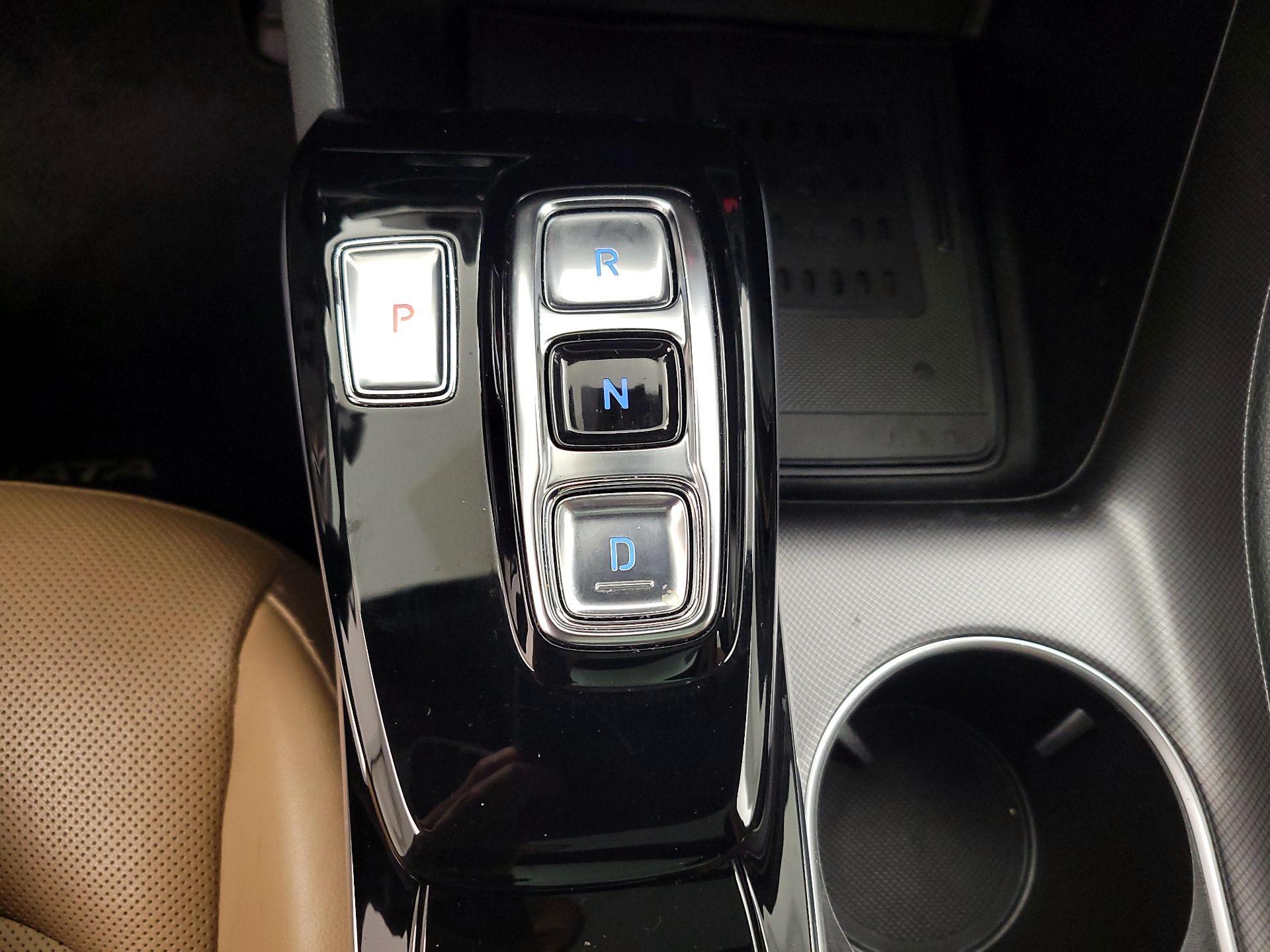 Thumbnail: 2020 Hyundai Sonata - 18