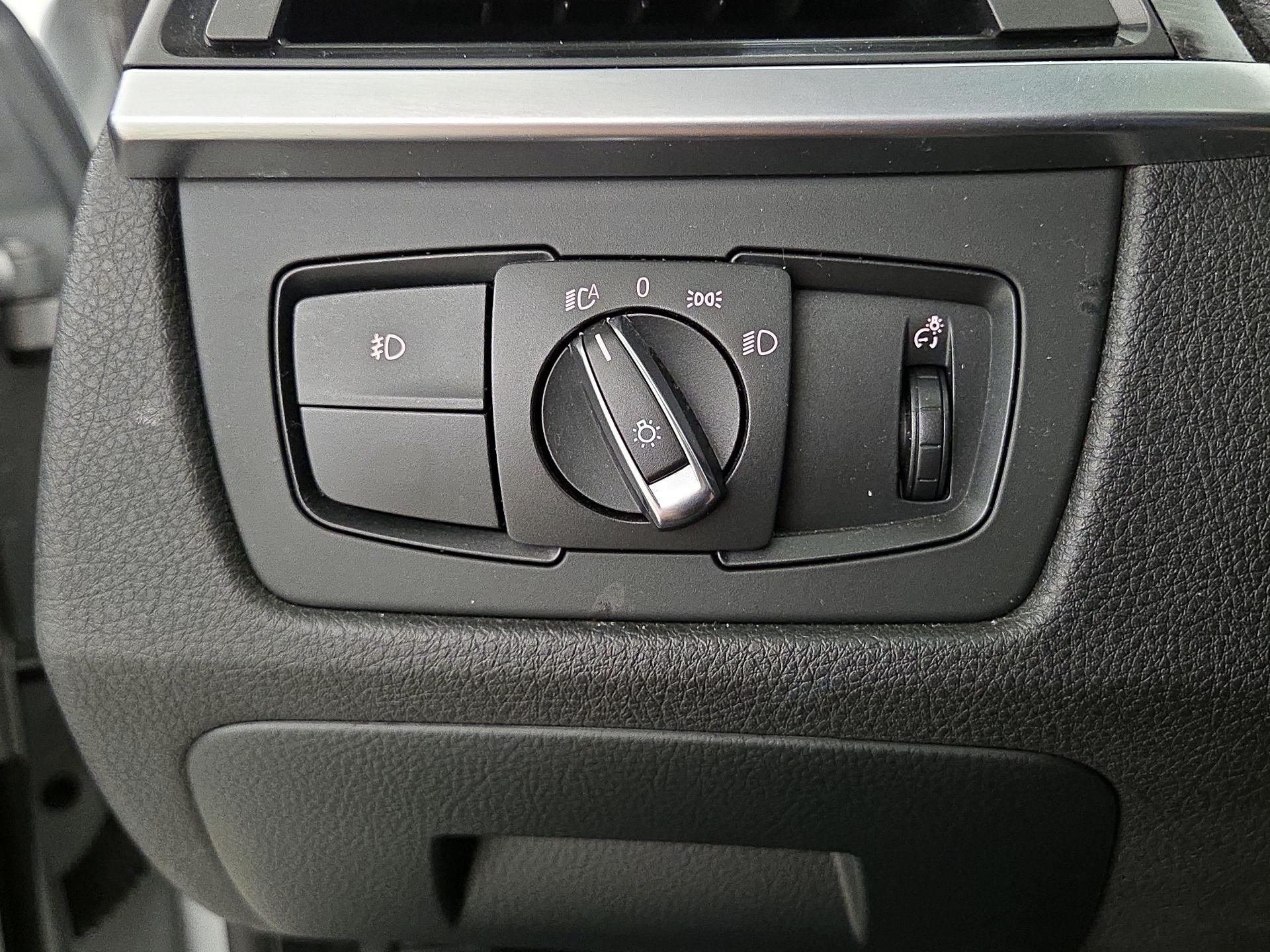 Thumbnail: 2015 BMW 4 Series - 13