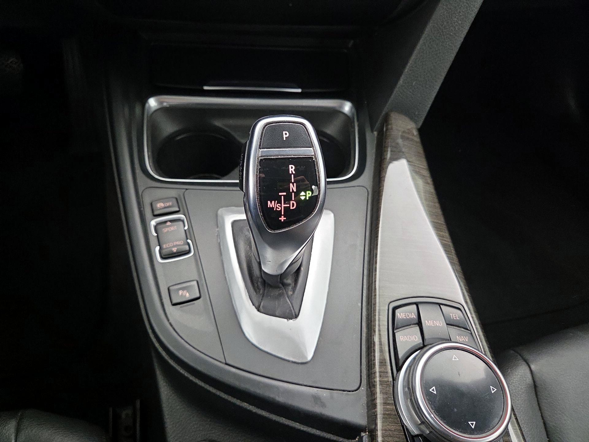 Thumbnail: 2015 BMW 4 Series - 18