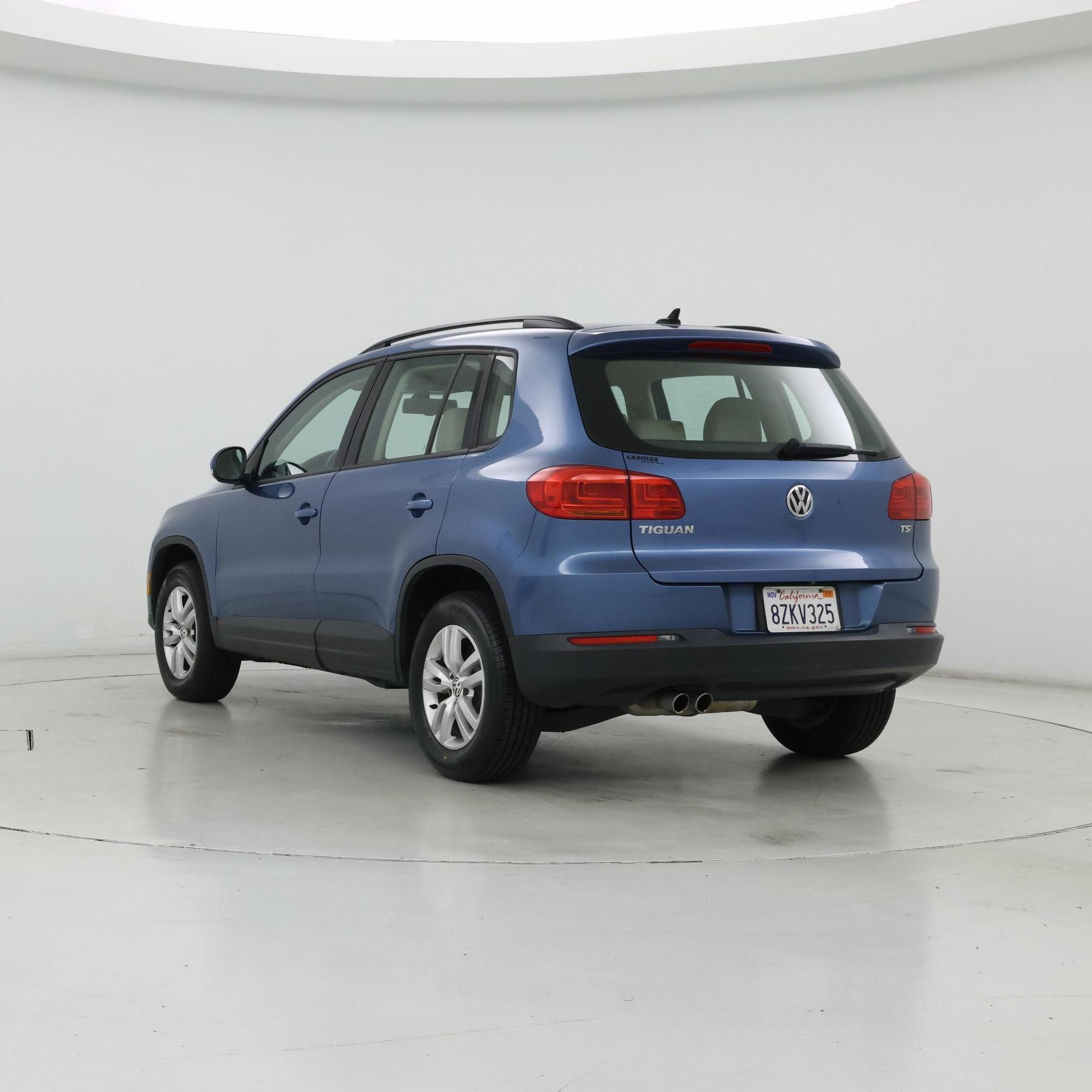 Thumbnail: 2017 Volkswagen Tiguan - 2