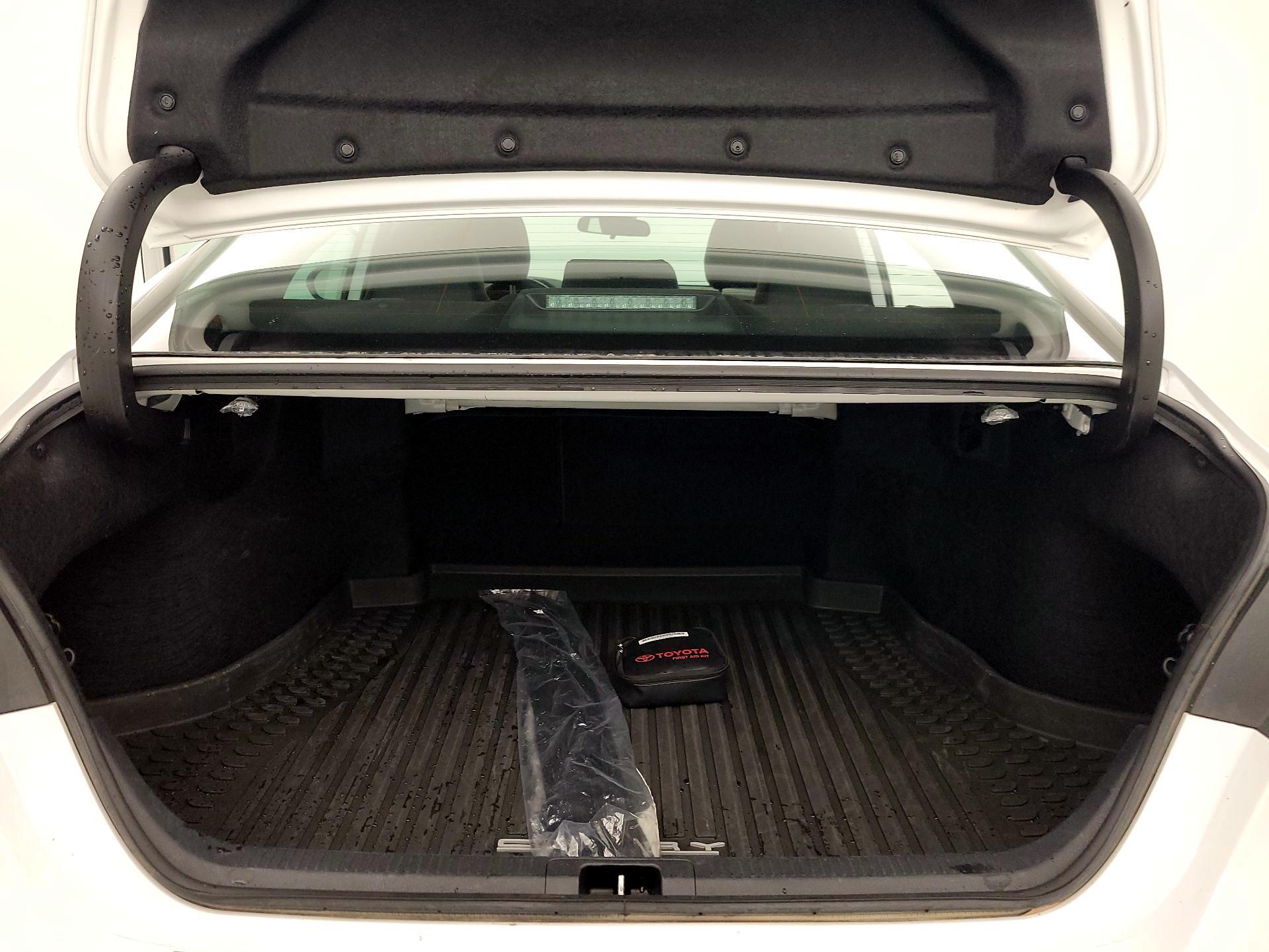 Thumbnail: 2023 Toyota Camry - 20