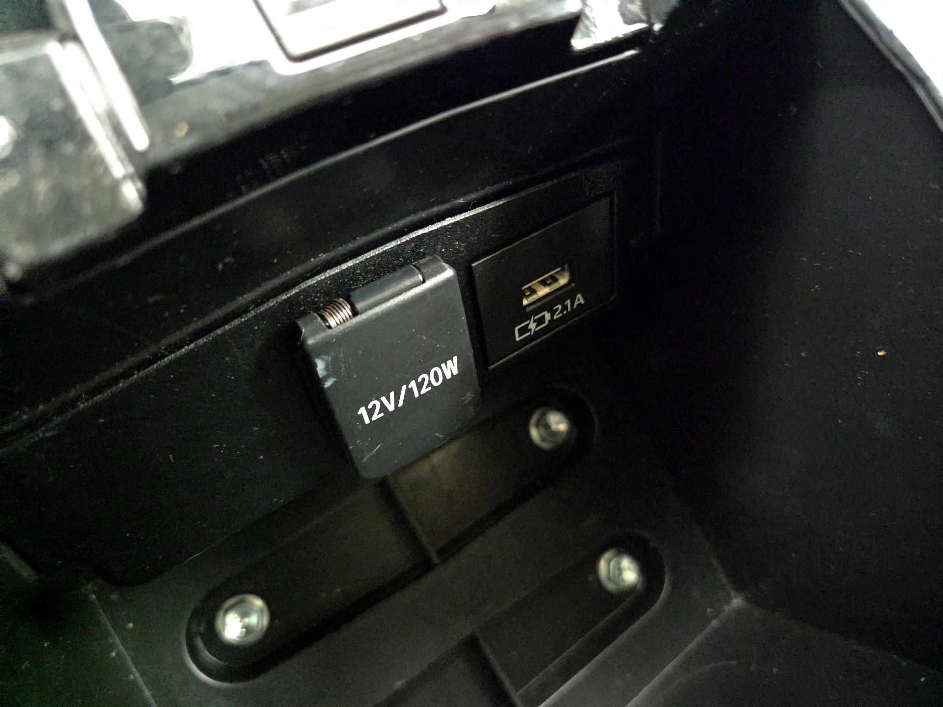 Thumbnail: 2020 Toyota Corolla - 18