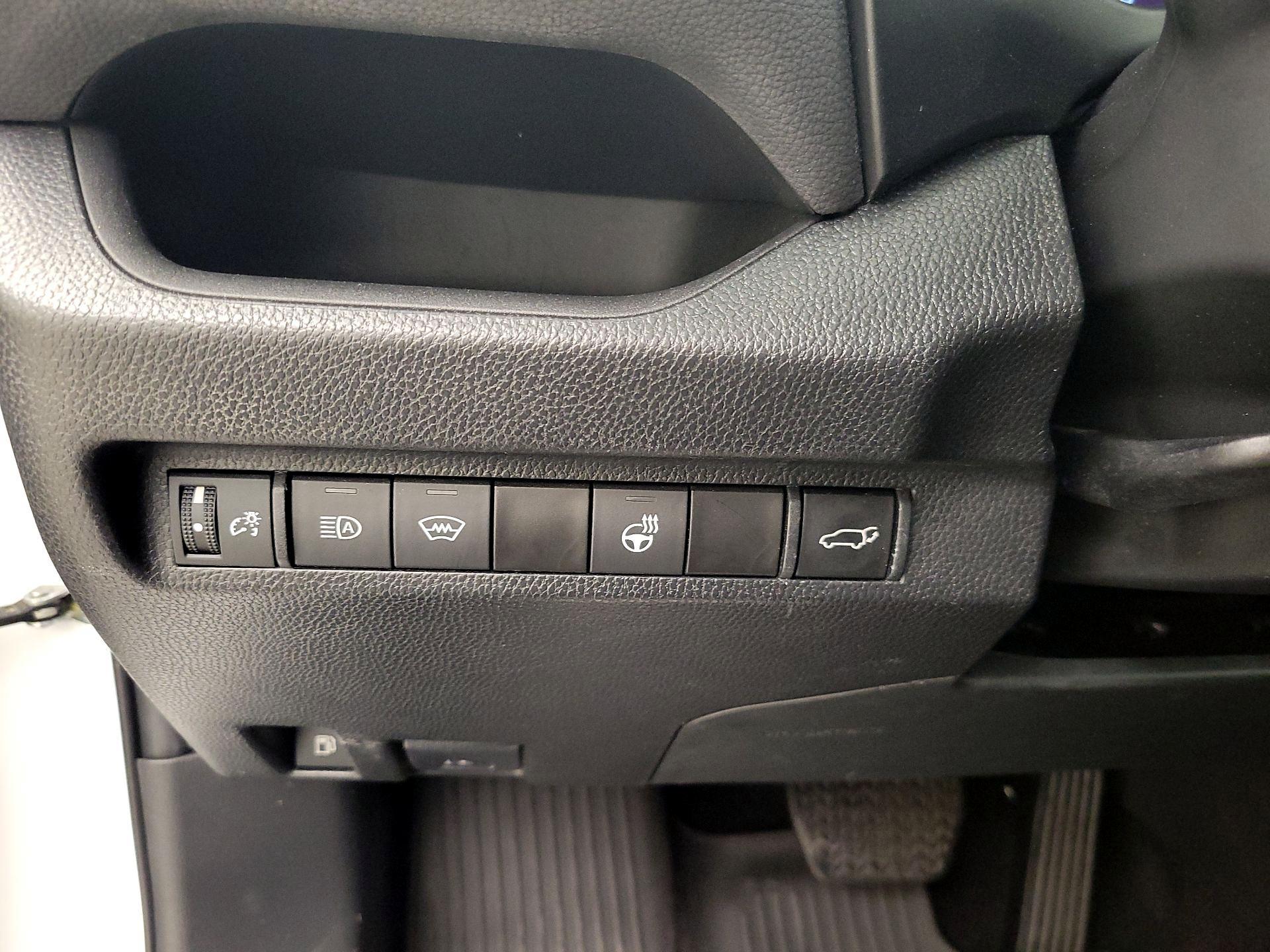 Thumbnail: 2023 Toyota RAV4 - 13