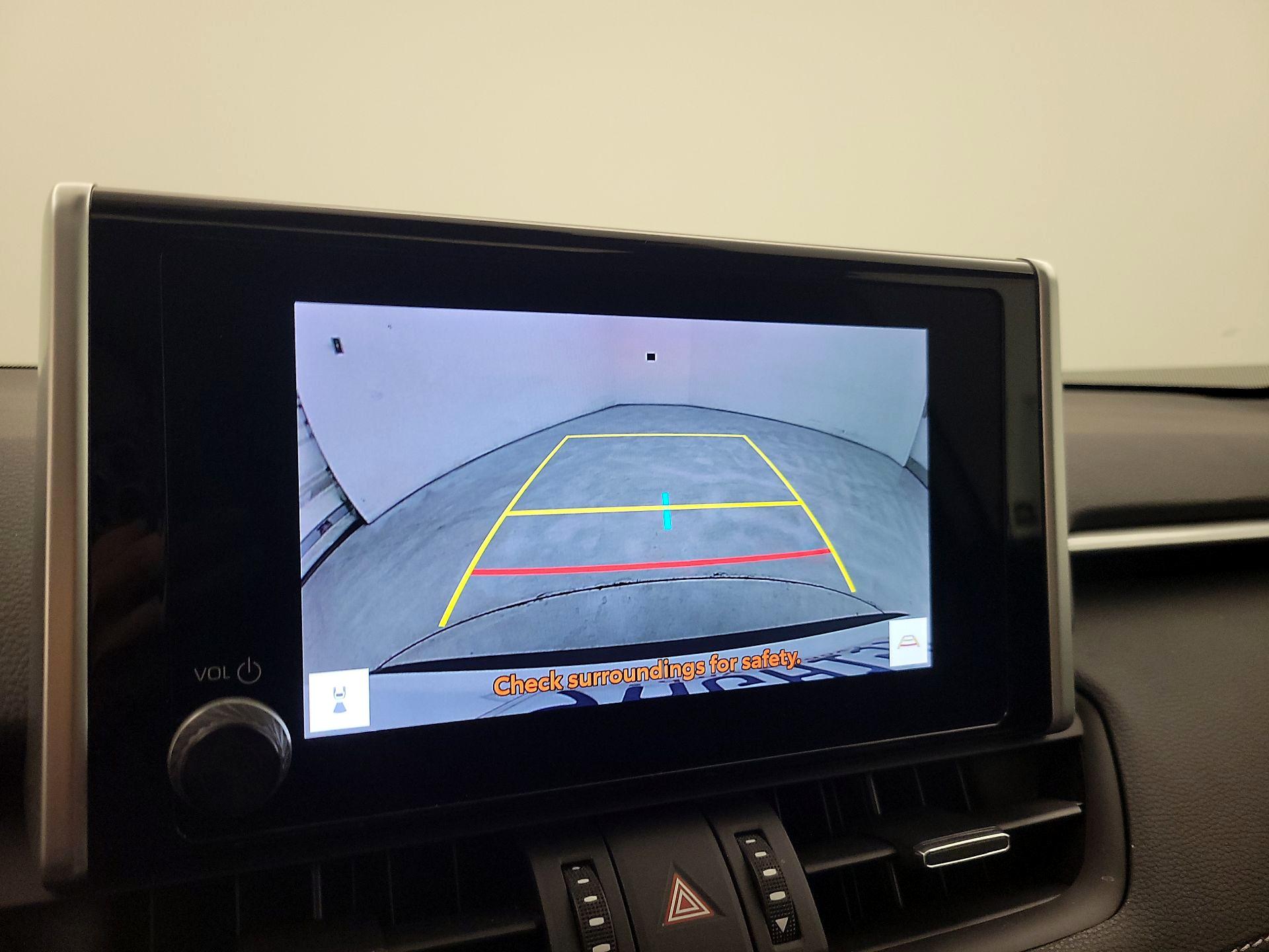 Thumbnail: 2023 Toyota RAV4 - 14