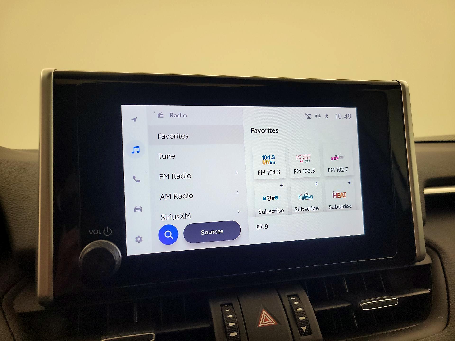 Thumbnail: 2023 Toyota RAV4 - 15