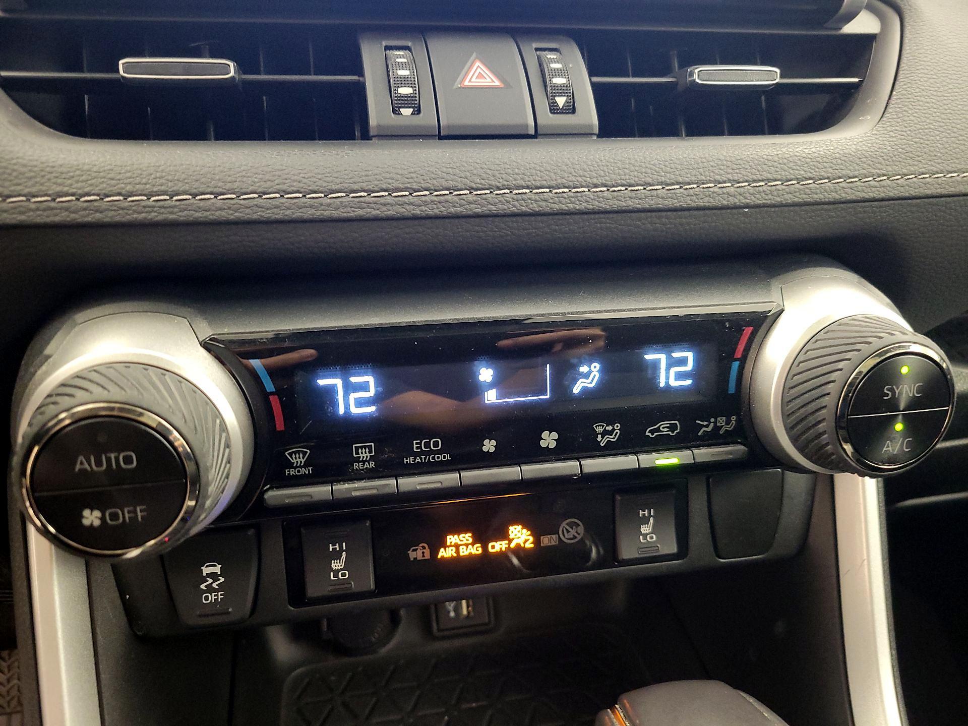 Thumbnail: 2023 Toyota RAV4 - 16