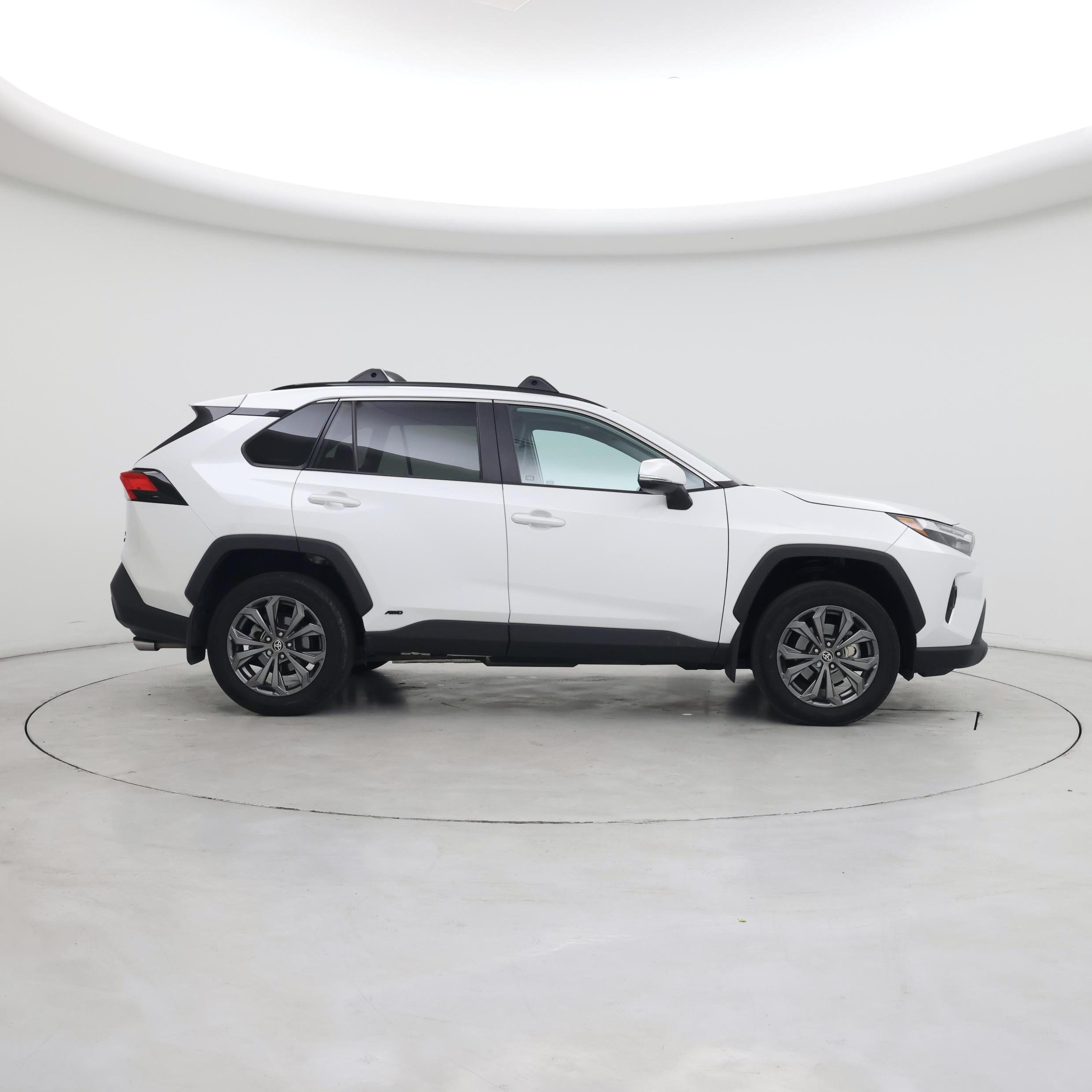 Thumbnail: 2023 Toyota RAV4 - 7