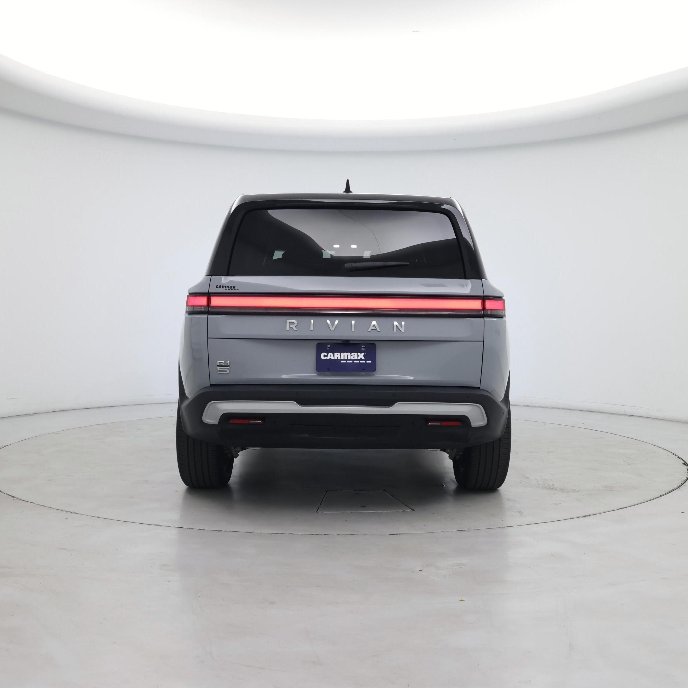 Thumbnail: 2025 Rivian R1S - 6