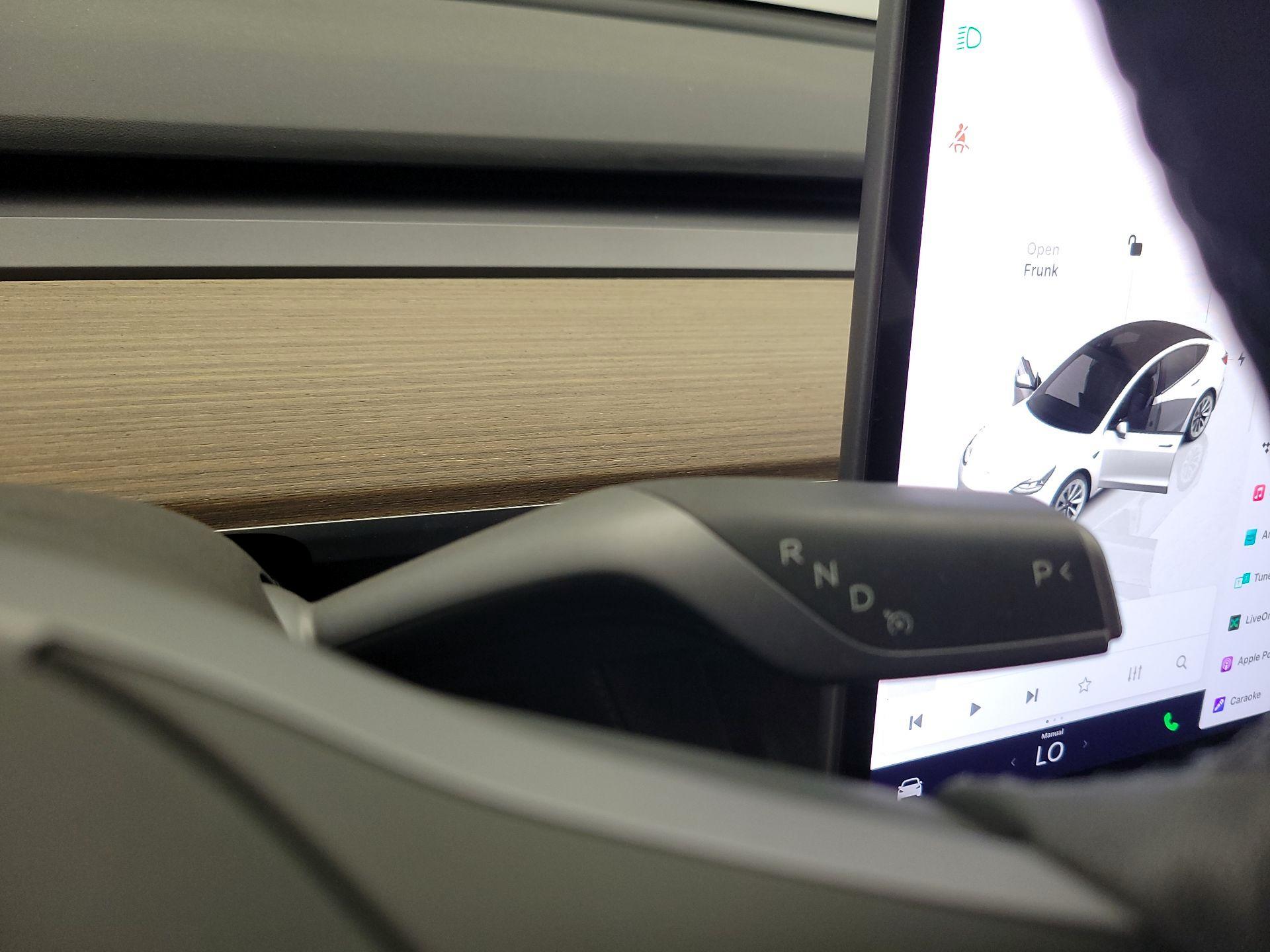 Thumbnail: 2023 Tesla Model 3 - 17