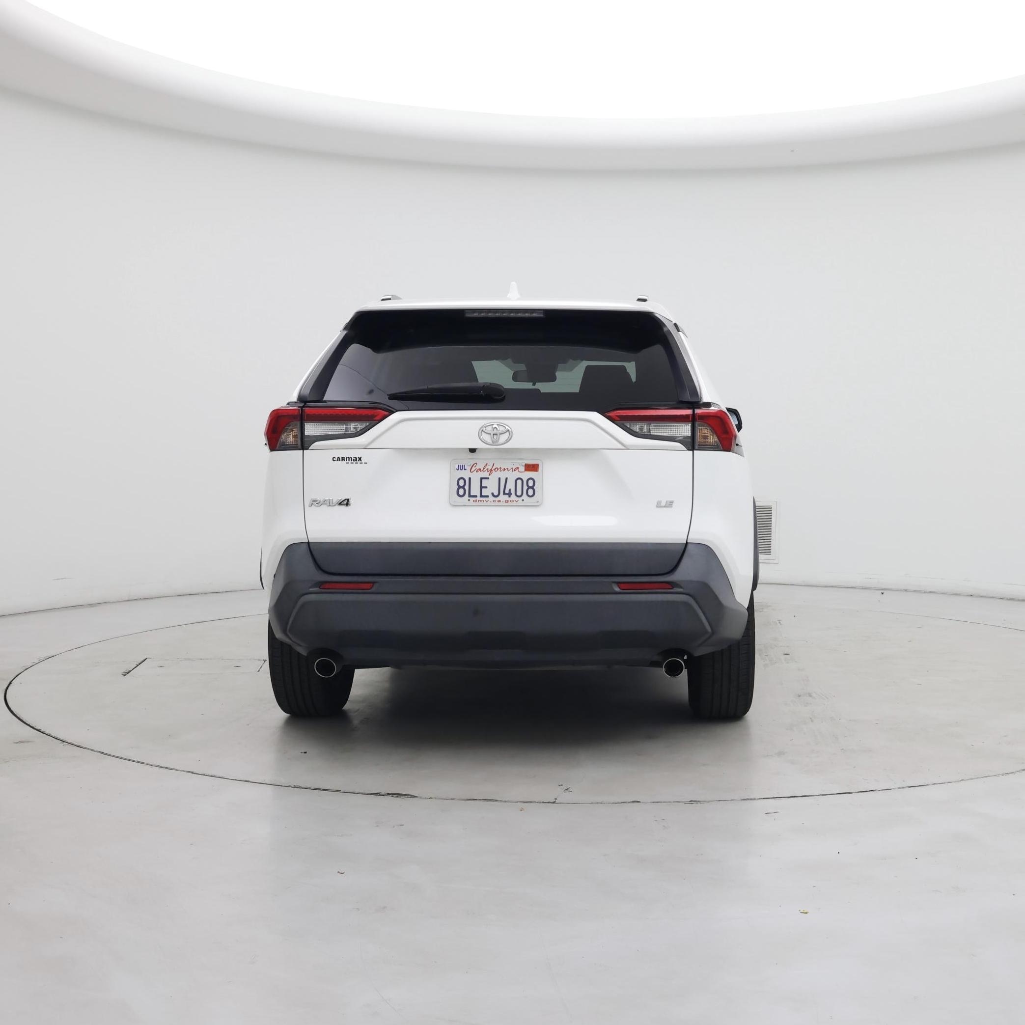 Thumbnail: 2019 Toyota RAV4 - 6