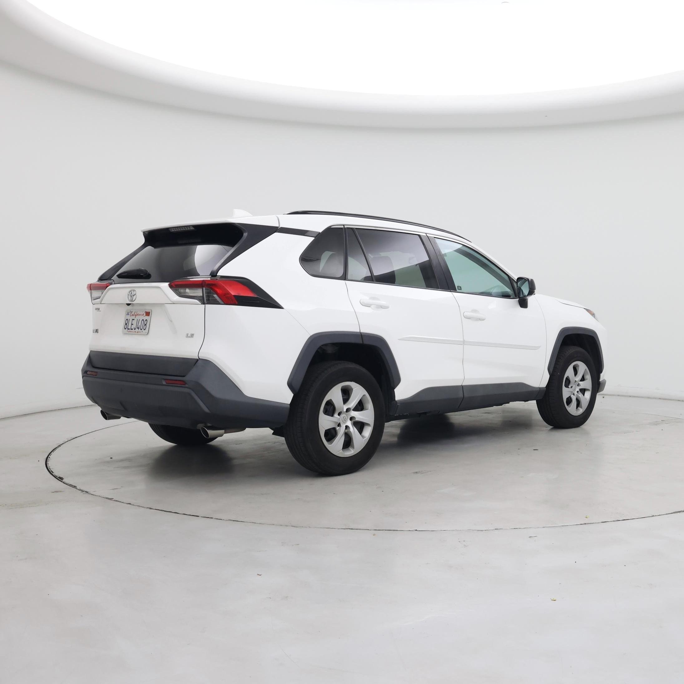 Thumbnail: 2019 Toyota RAV4 - 8