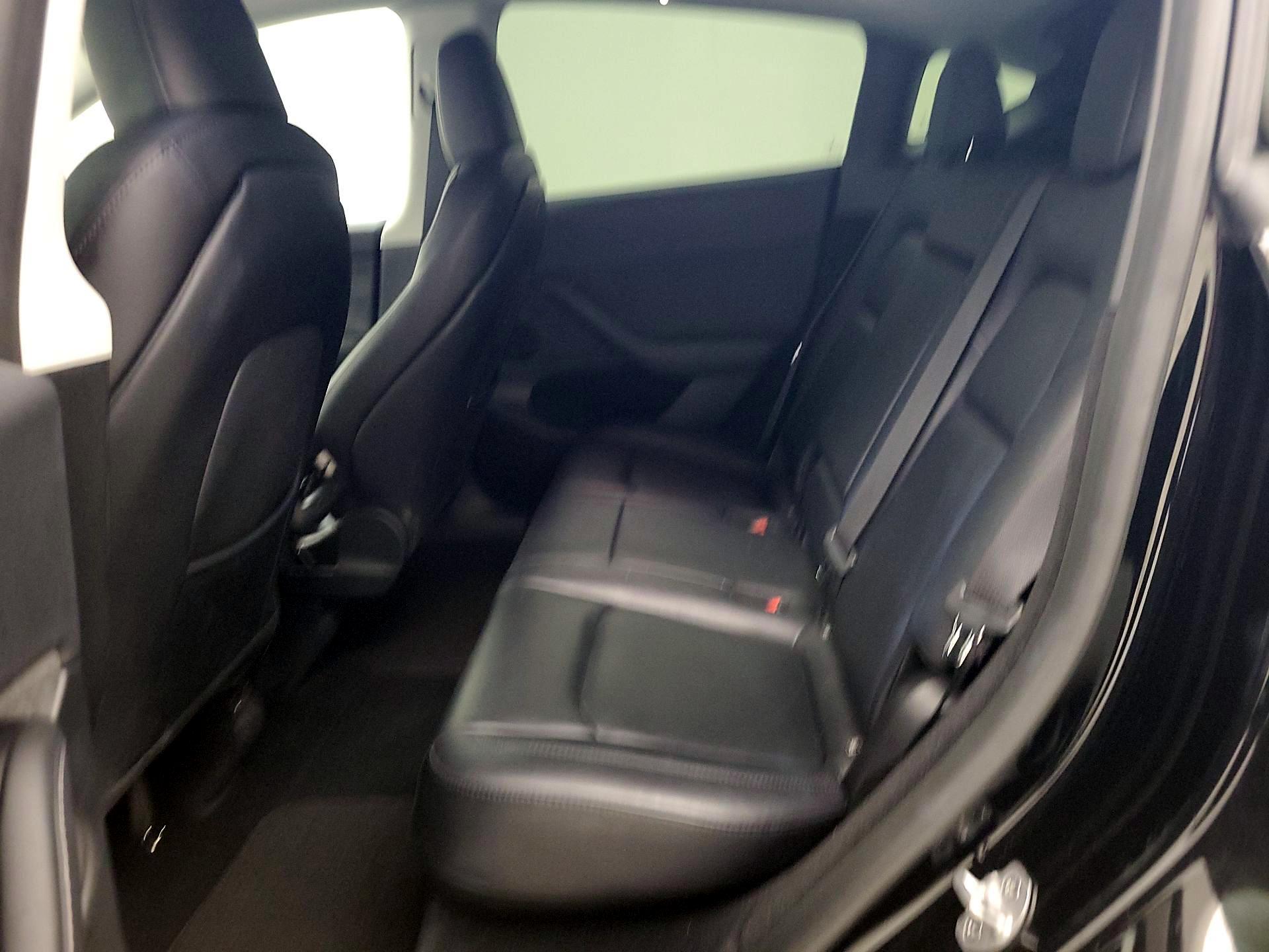 Thumbnail: 2023 Tesla Model Y - 18