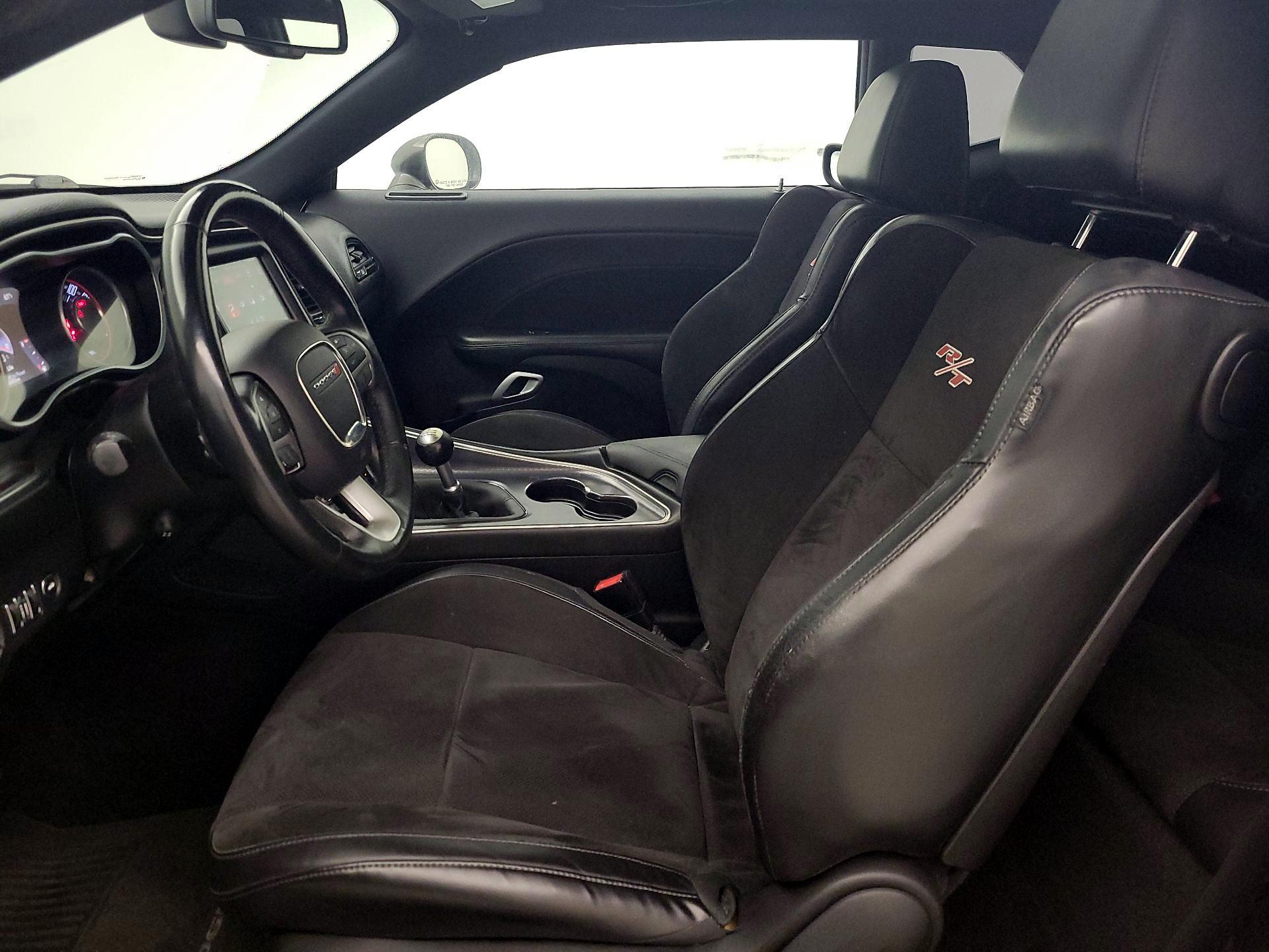 Thumbnail: 2015 Dodge Challenger - 11