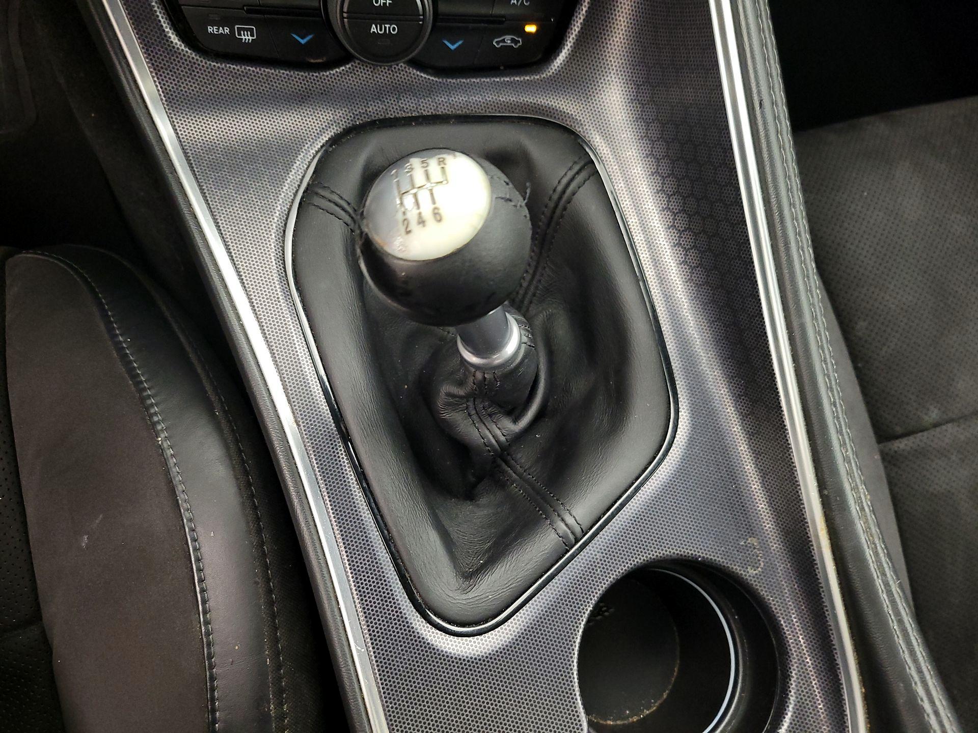 Thumbnail: 2015 Dodge Challenger - 17