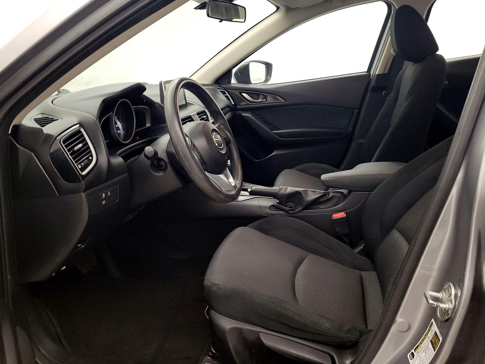 Thumbnail: 2016 Mazda Mazda3 - 11