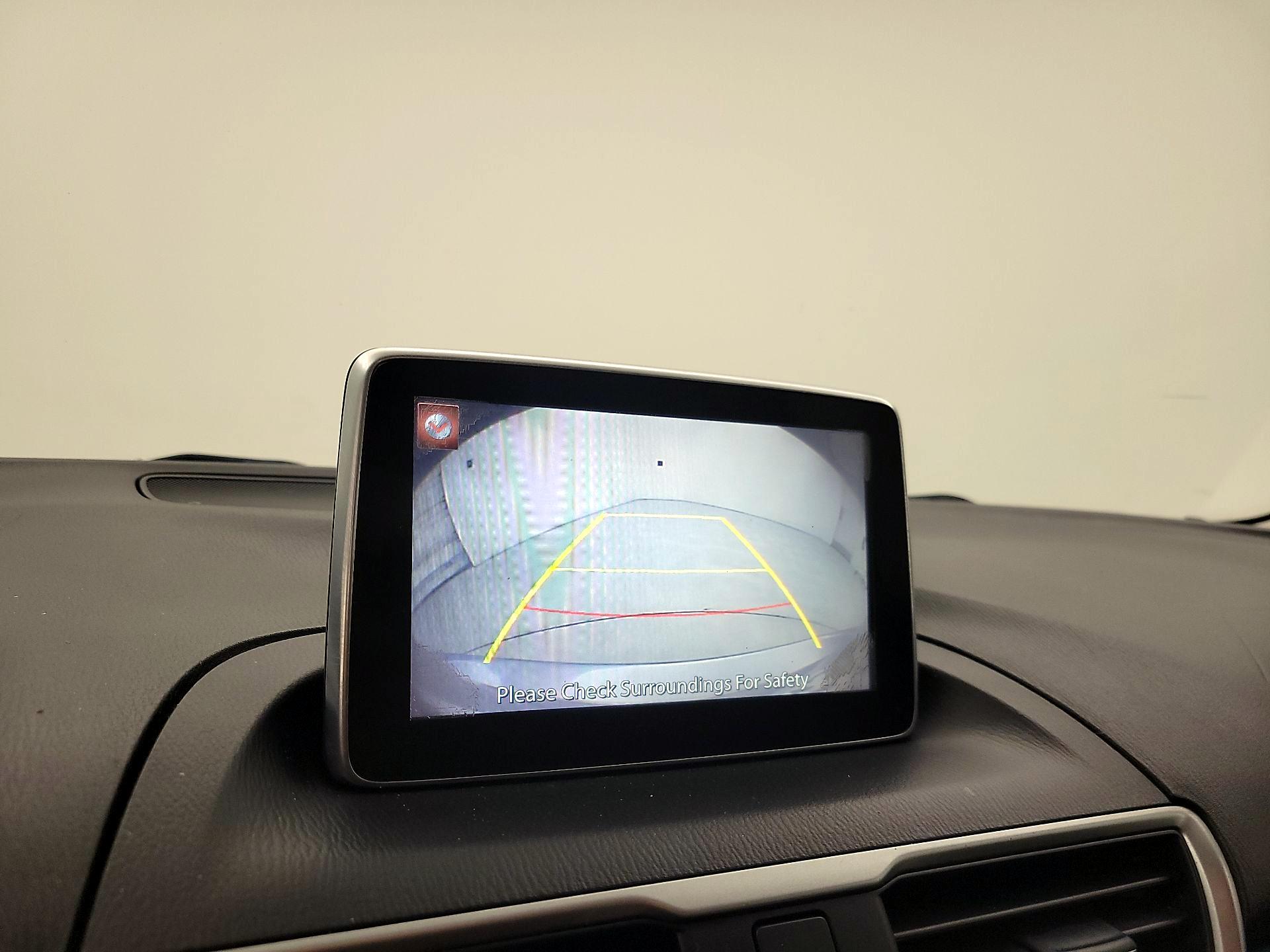 Thumbnail: 2016 Mazda Mazda3 - 14