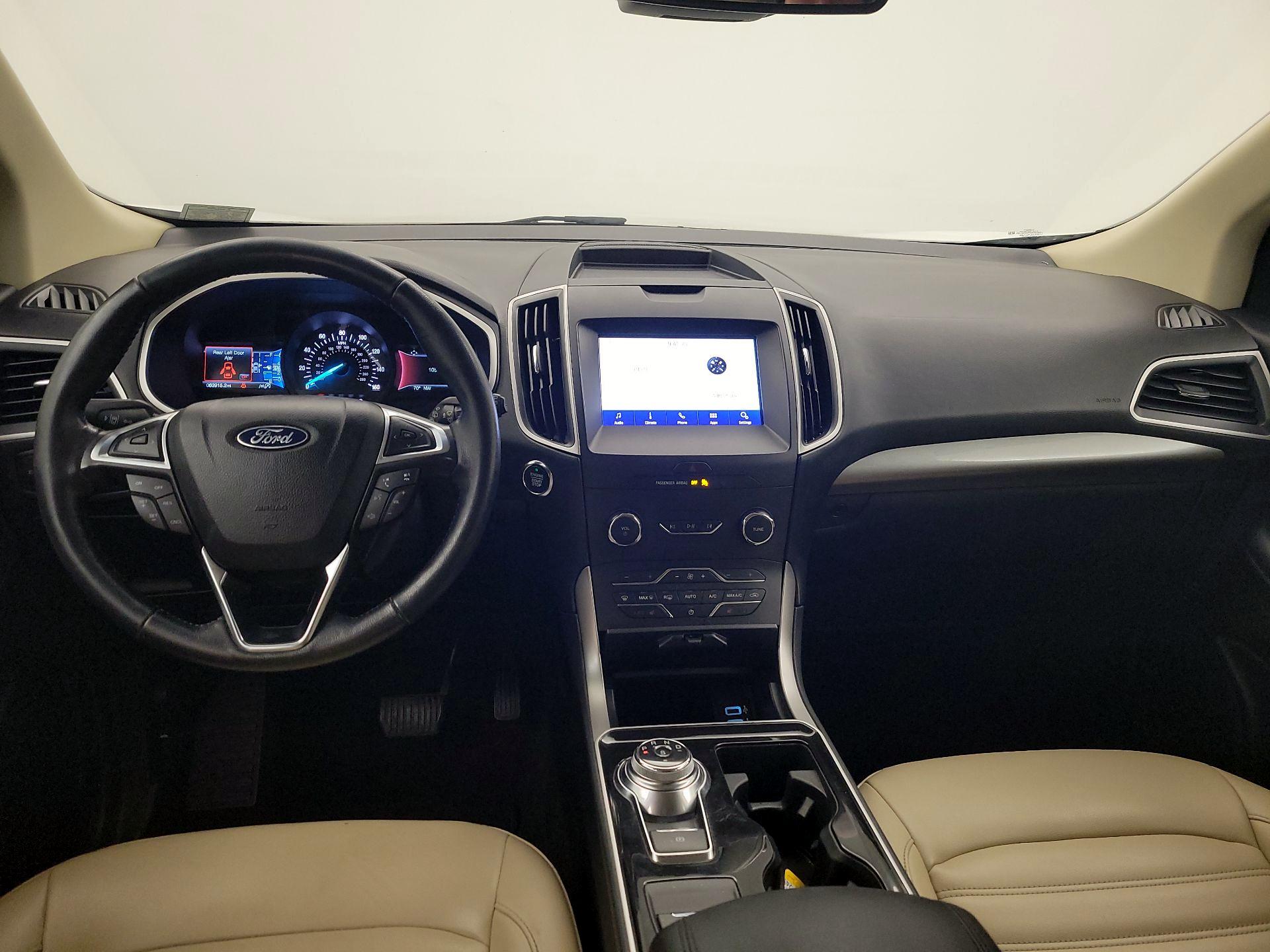 Thumbnail: 2020 Ford Edge - 9