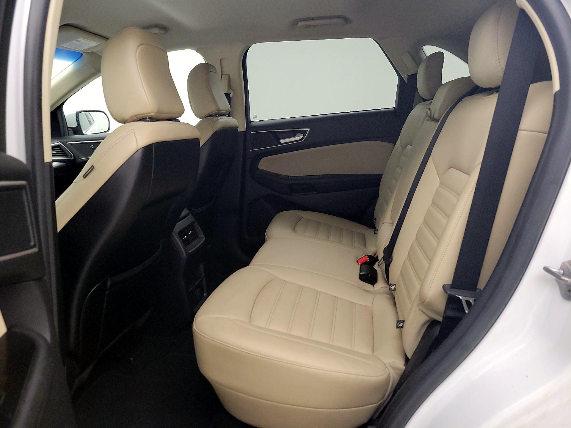 Thumbnail: 2020 Ford Edge - 20