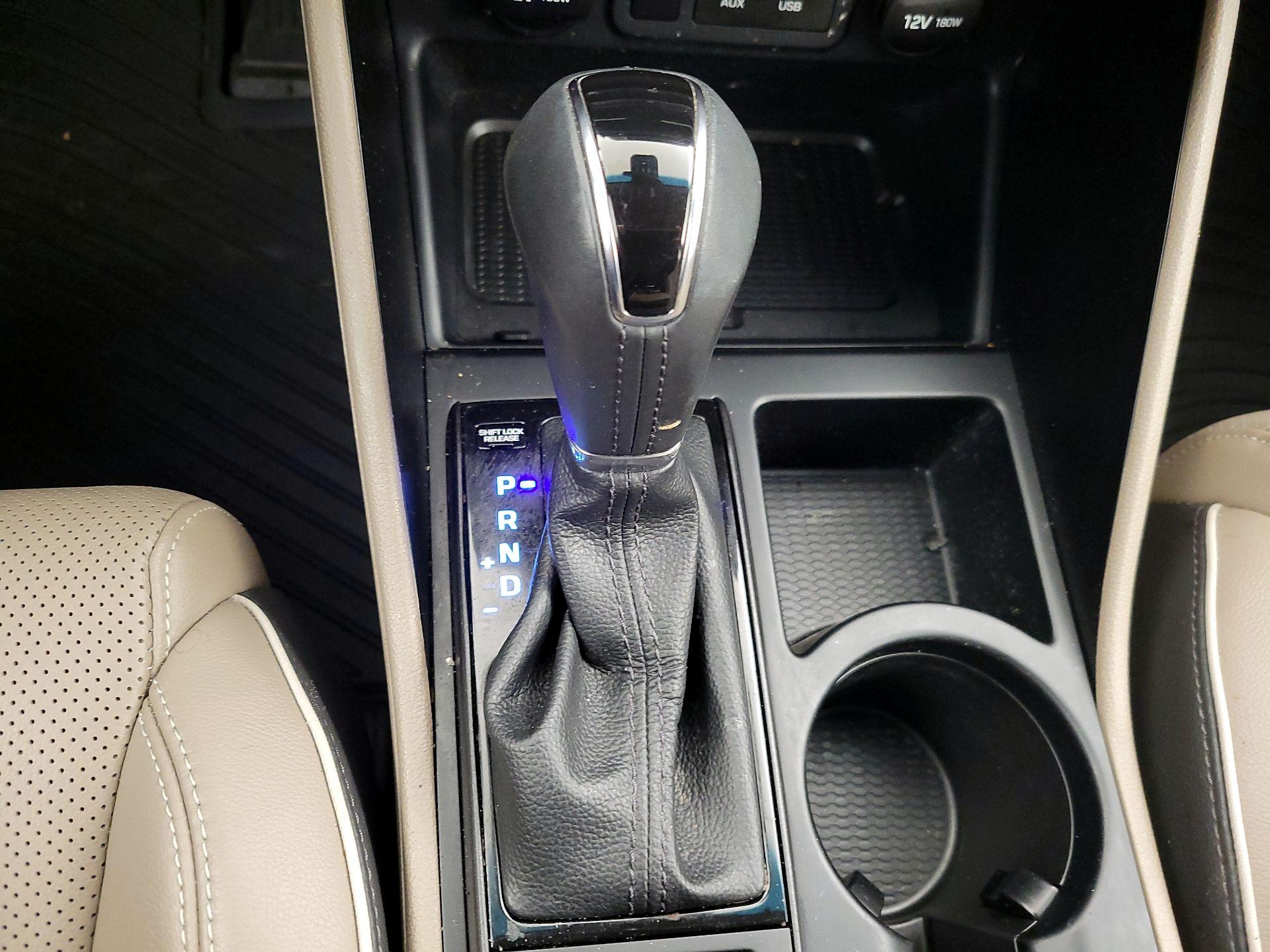 Thumbnail: 2020 Hyundai Tucson - 17