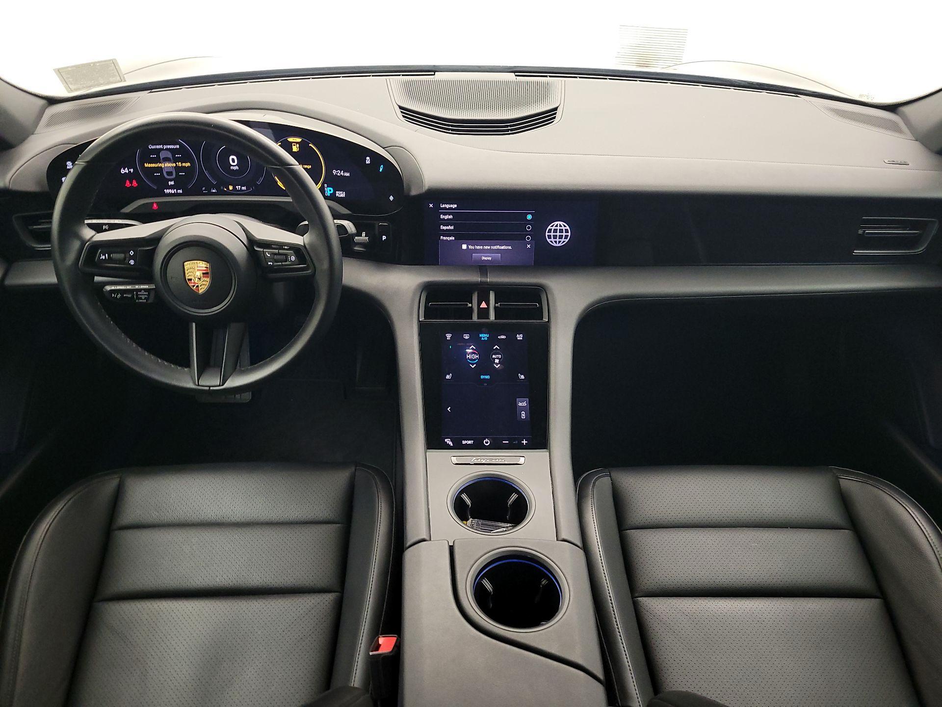 Thumbnail: 2023 Porsche Taycan - 9