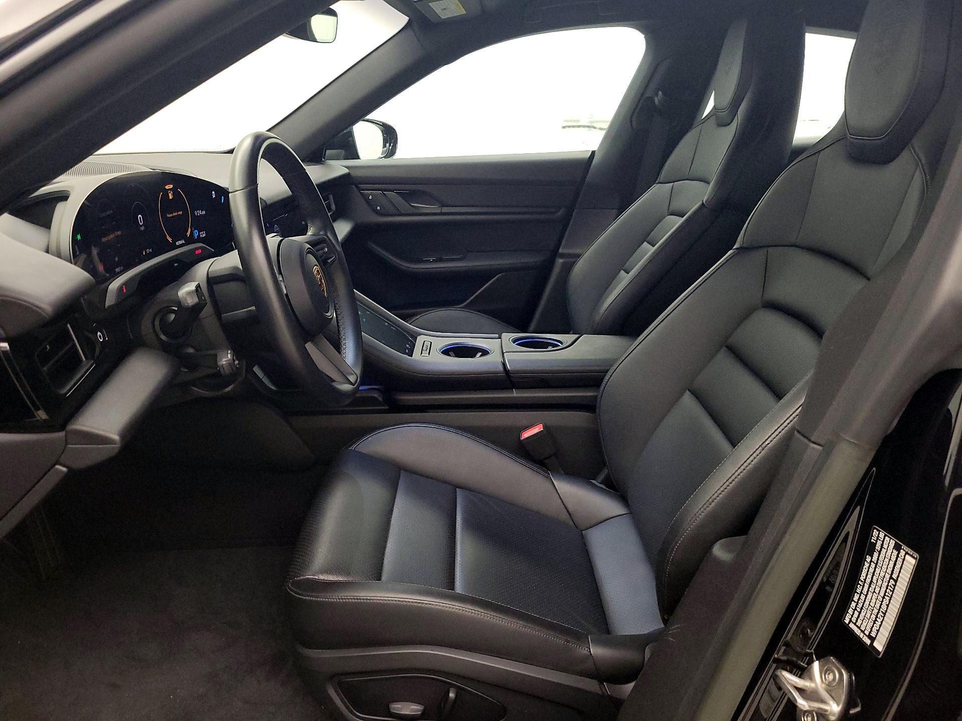 Thumbnail: 2023 Porsche Taycan - 11