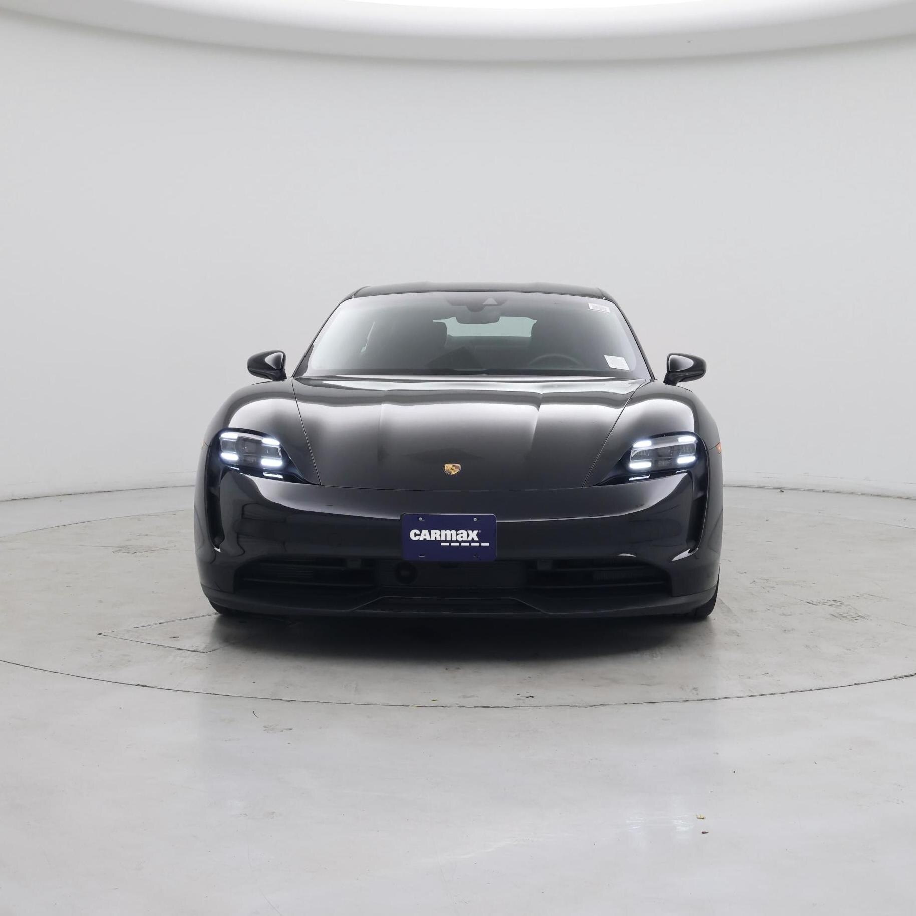 Thumbnail: 2023 Porsche Taycan - 5