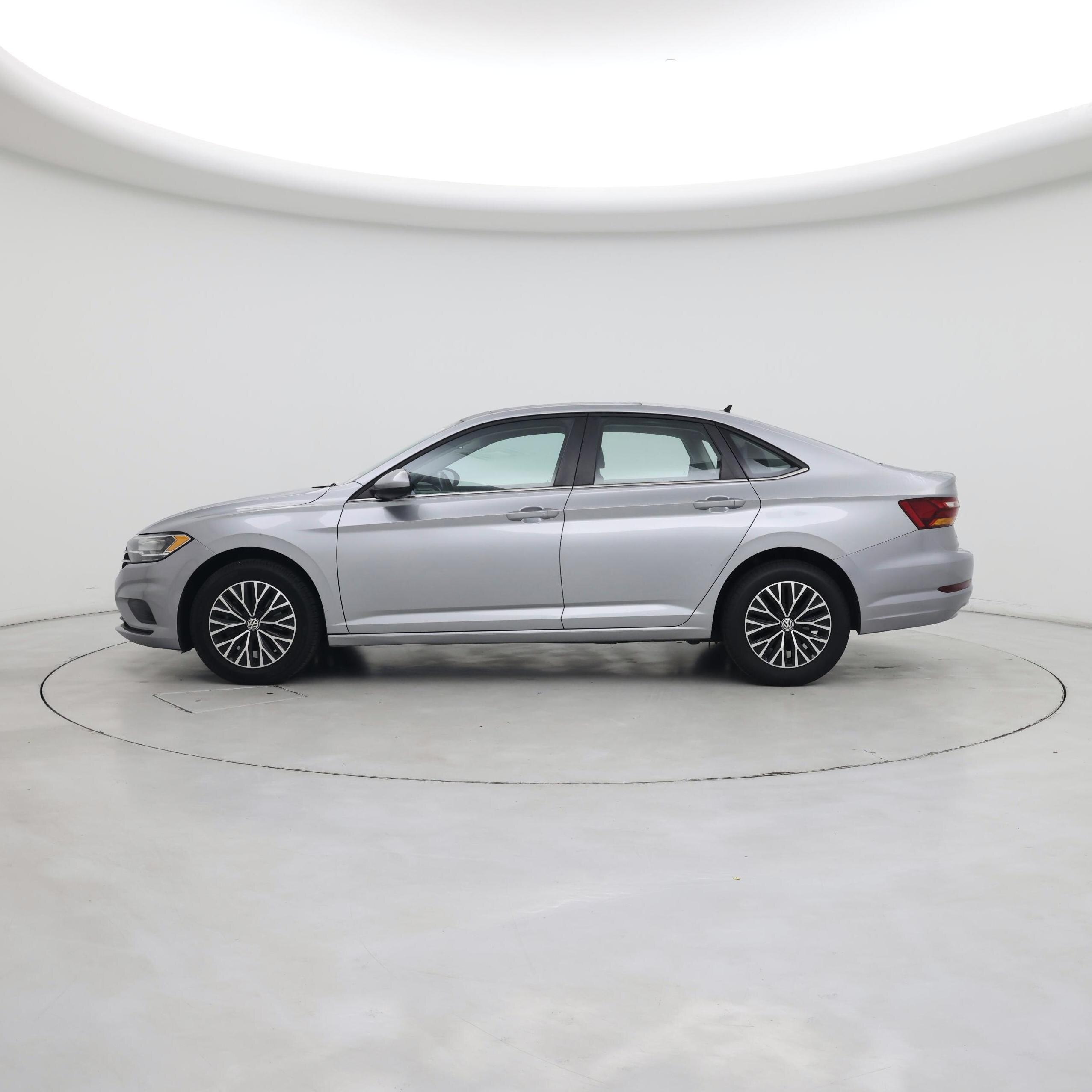 Thumbnail: 2019 Volkswagen Jetta - 3