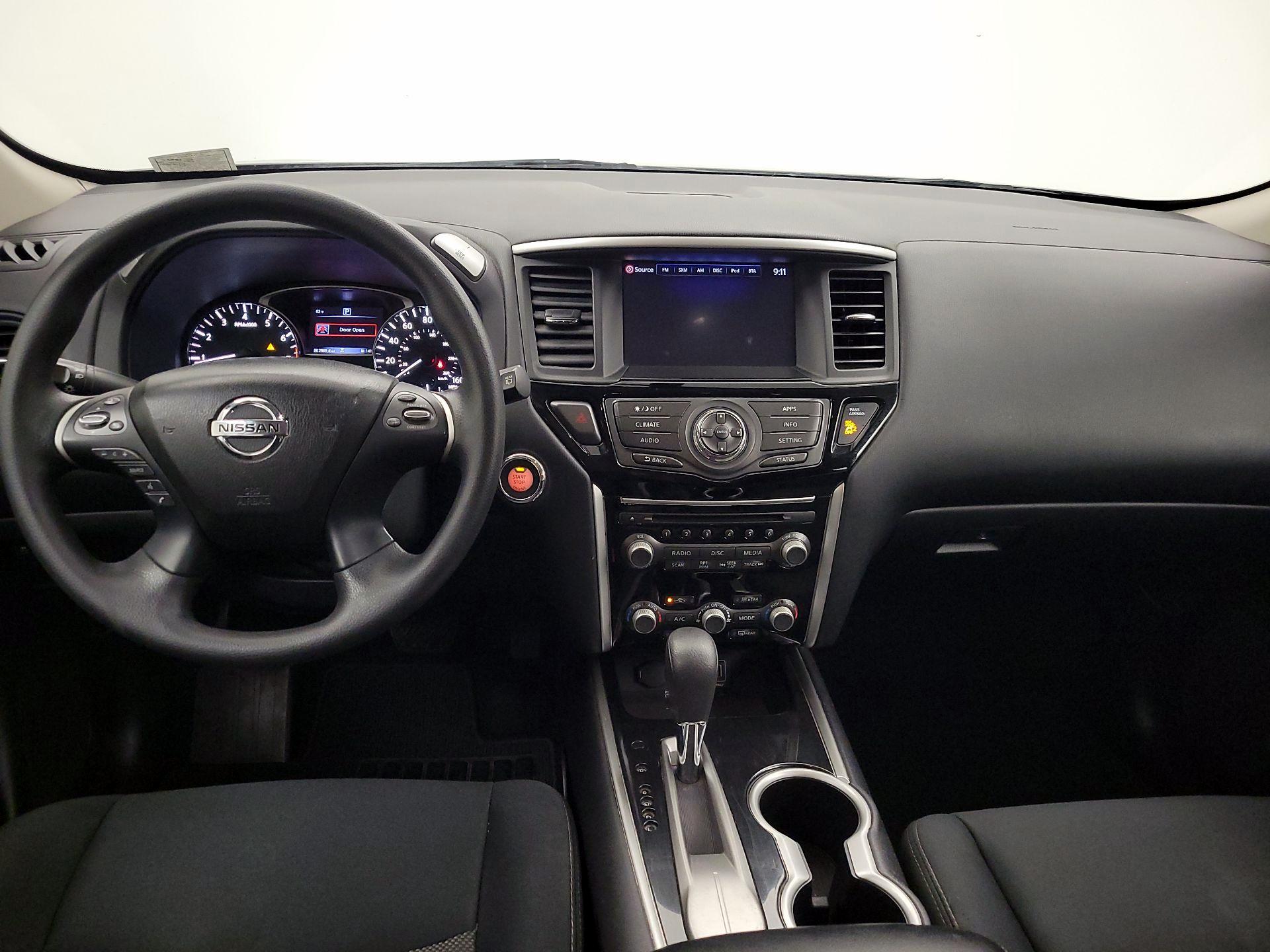 Thumbnail: 2018 Nissan Pathfinder - 9