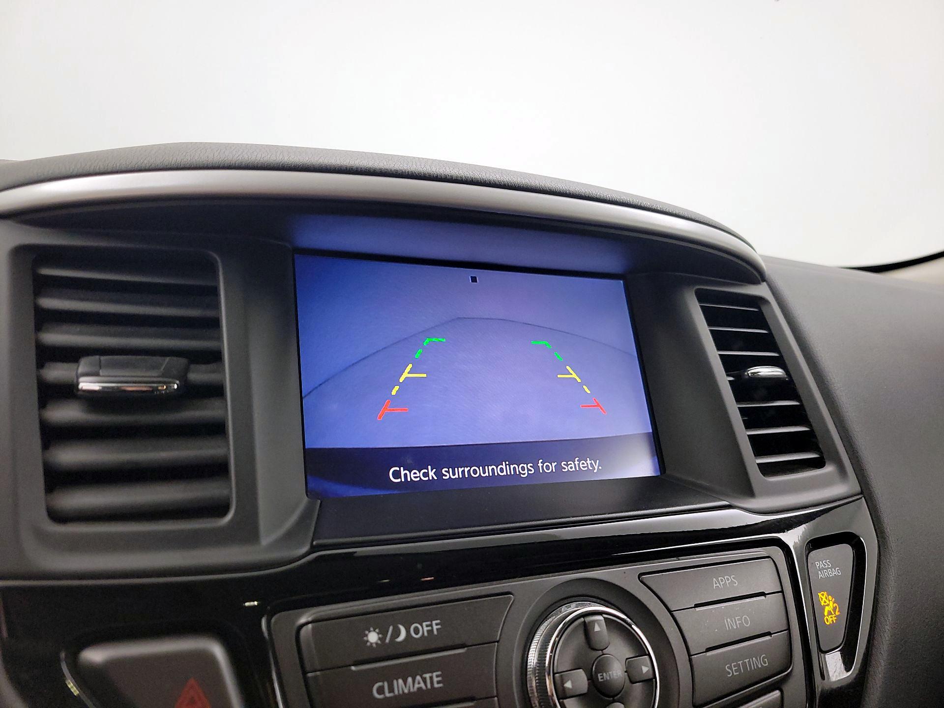 Thumbnail: 2018 Nissan Pathfinder - 14