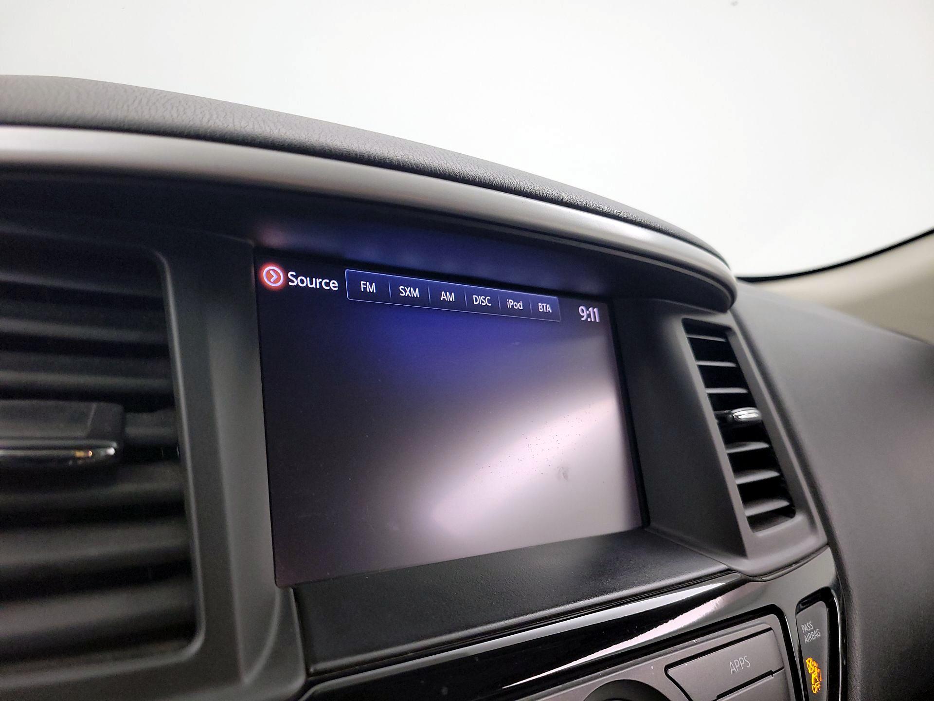 Thumbnail: 2018 Nissan Pathfinder - 15