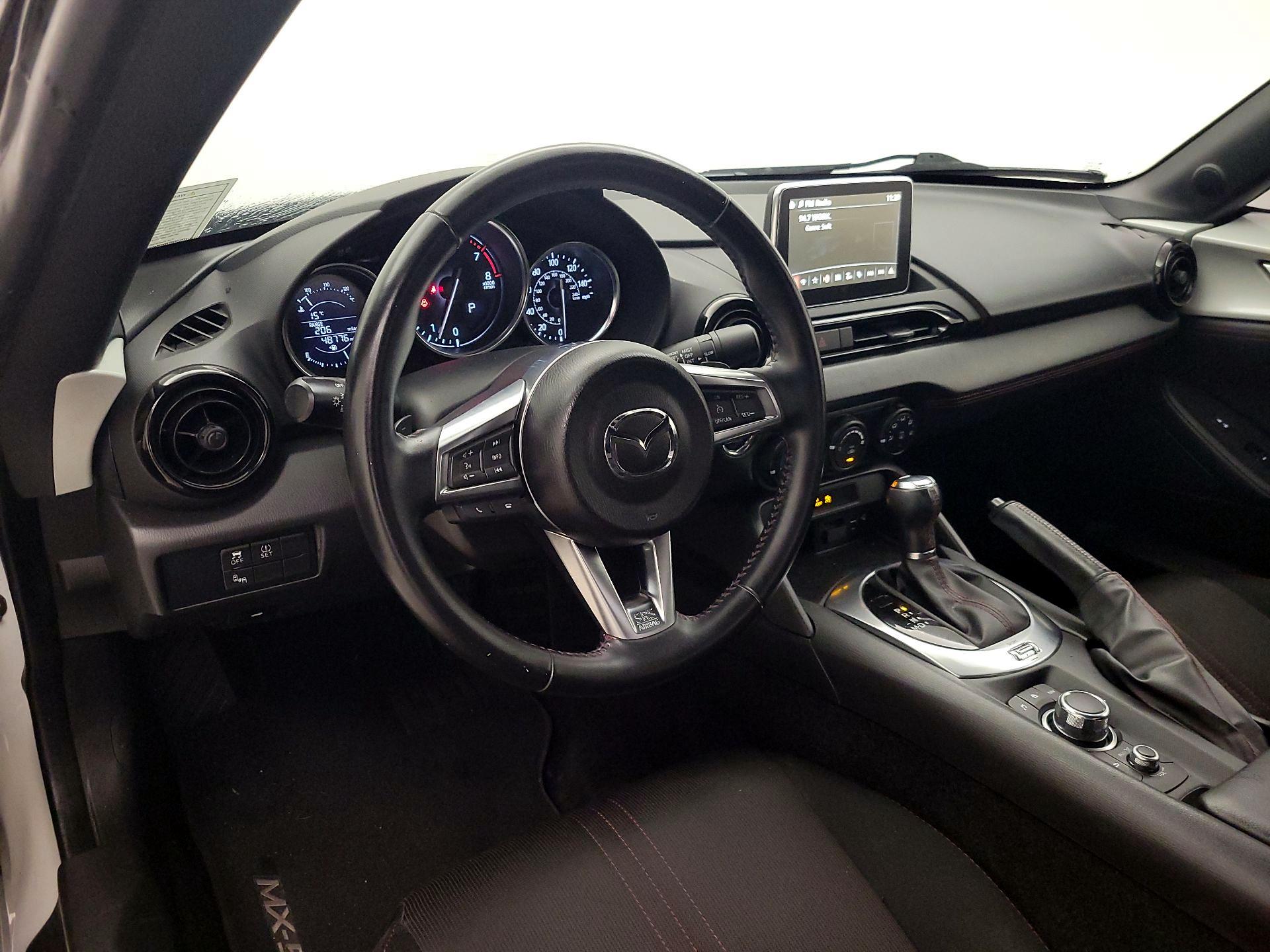 Thumbnail: 2017 Mazda MX-5 Miata - 9