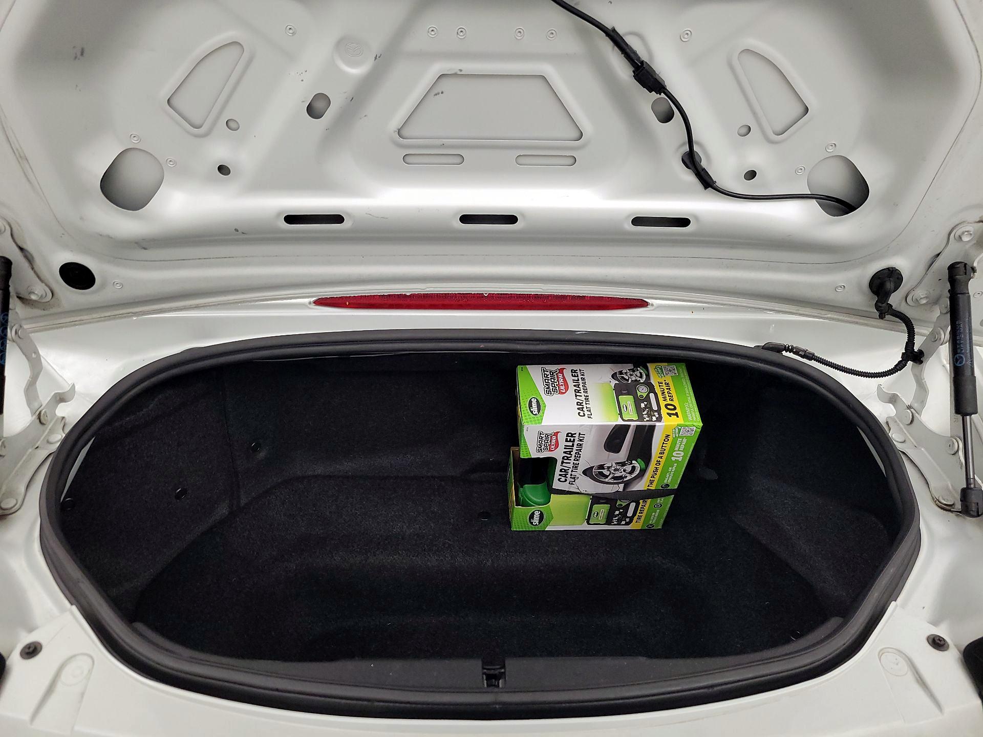 Thumbnail: 2017 Mazda MX-5 Miata - 18