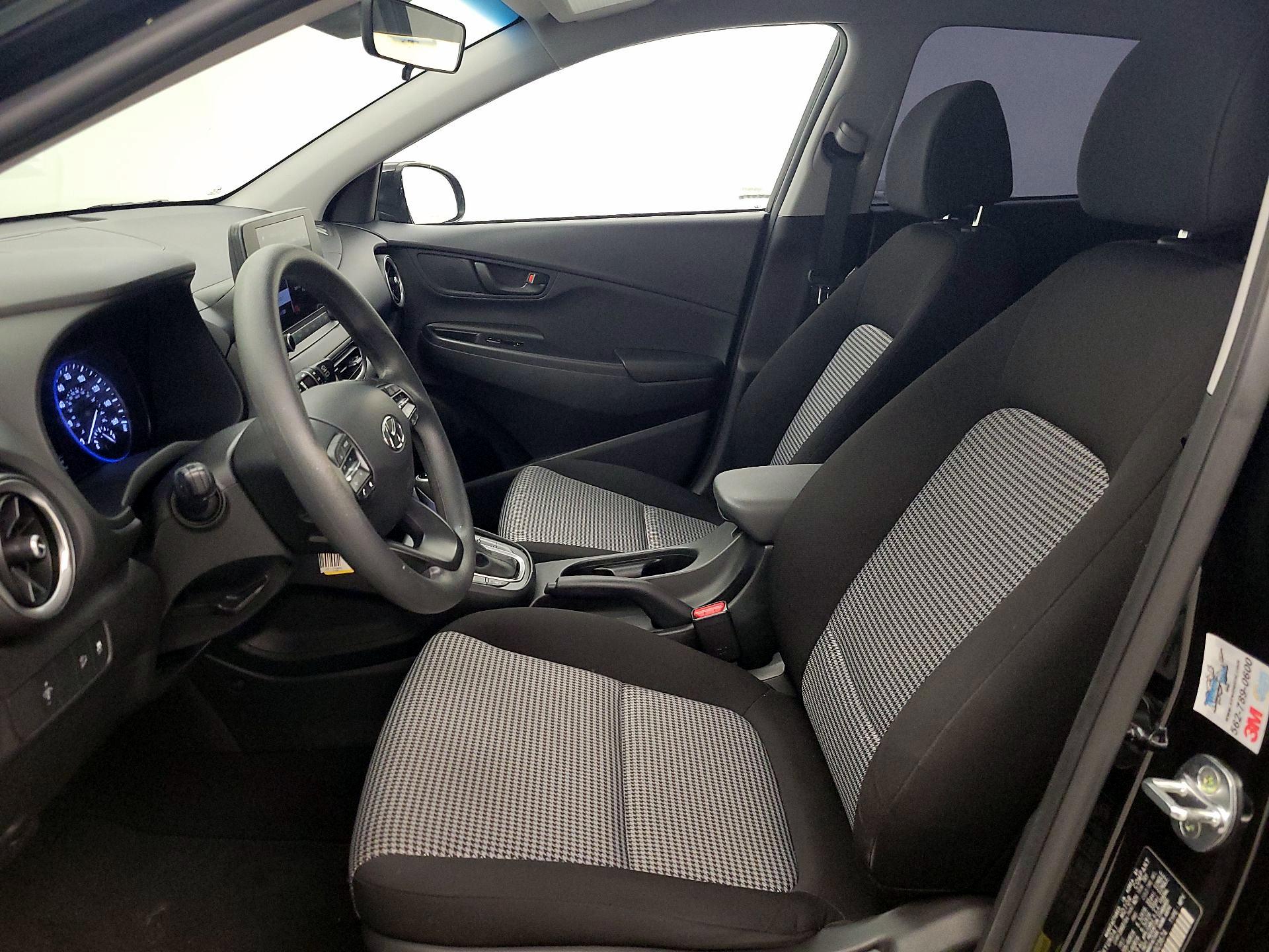 Thumbnail: 2022 Hyundai Kona - 11