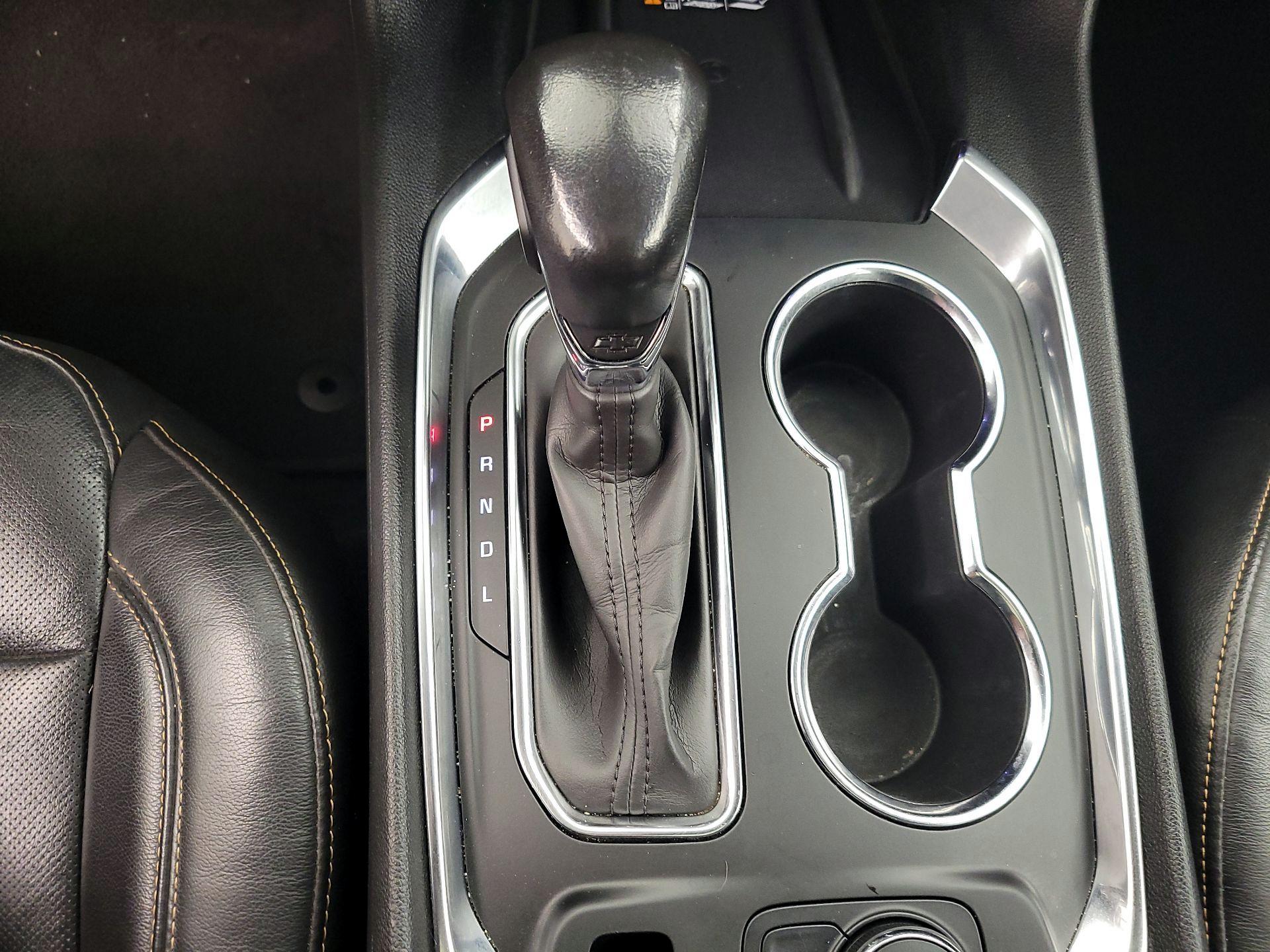 Thumbnail: 2021 Chevrolet Traverse - 18