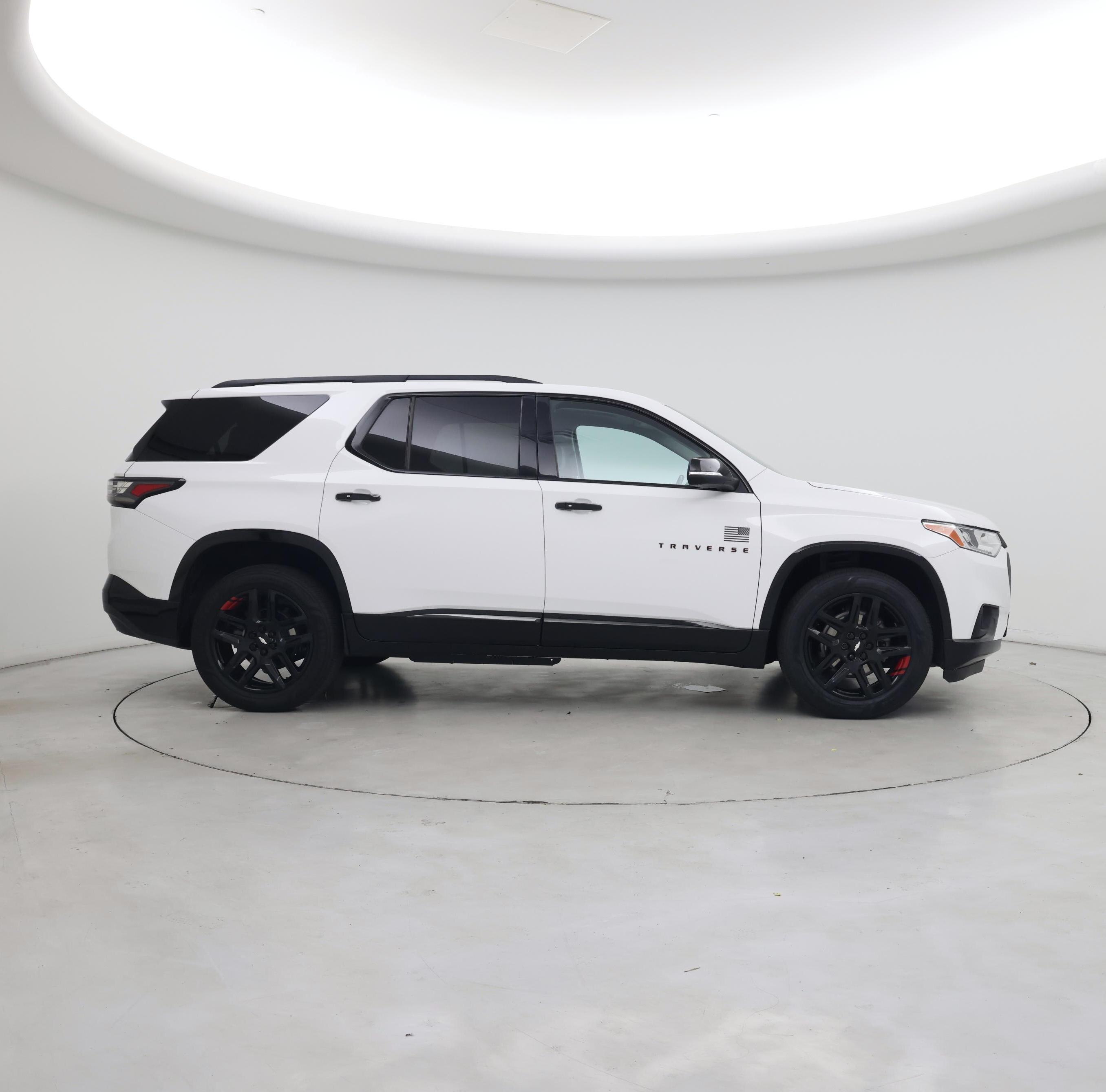 Thumbnail: 2021 Chevrolet Traverse - 7