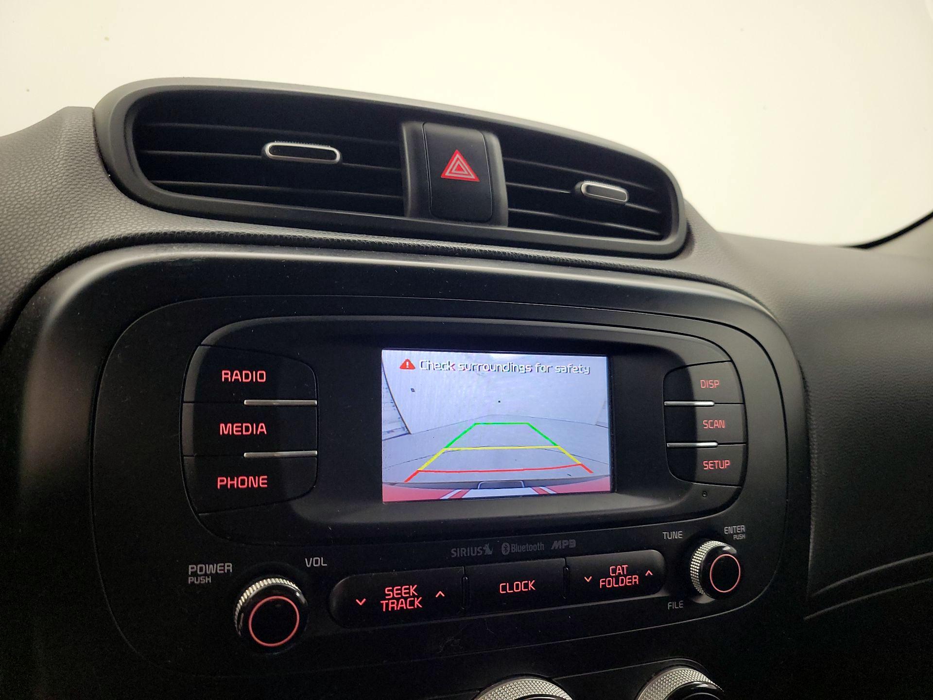 Thumbnail: 2016 Kia Soul - 14