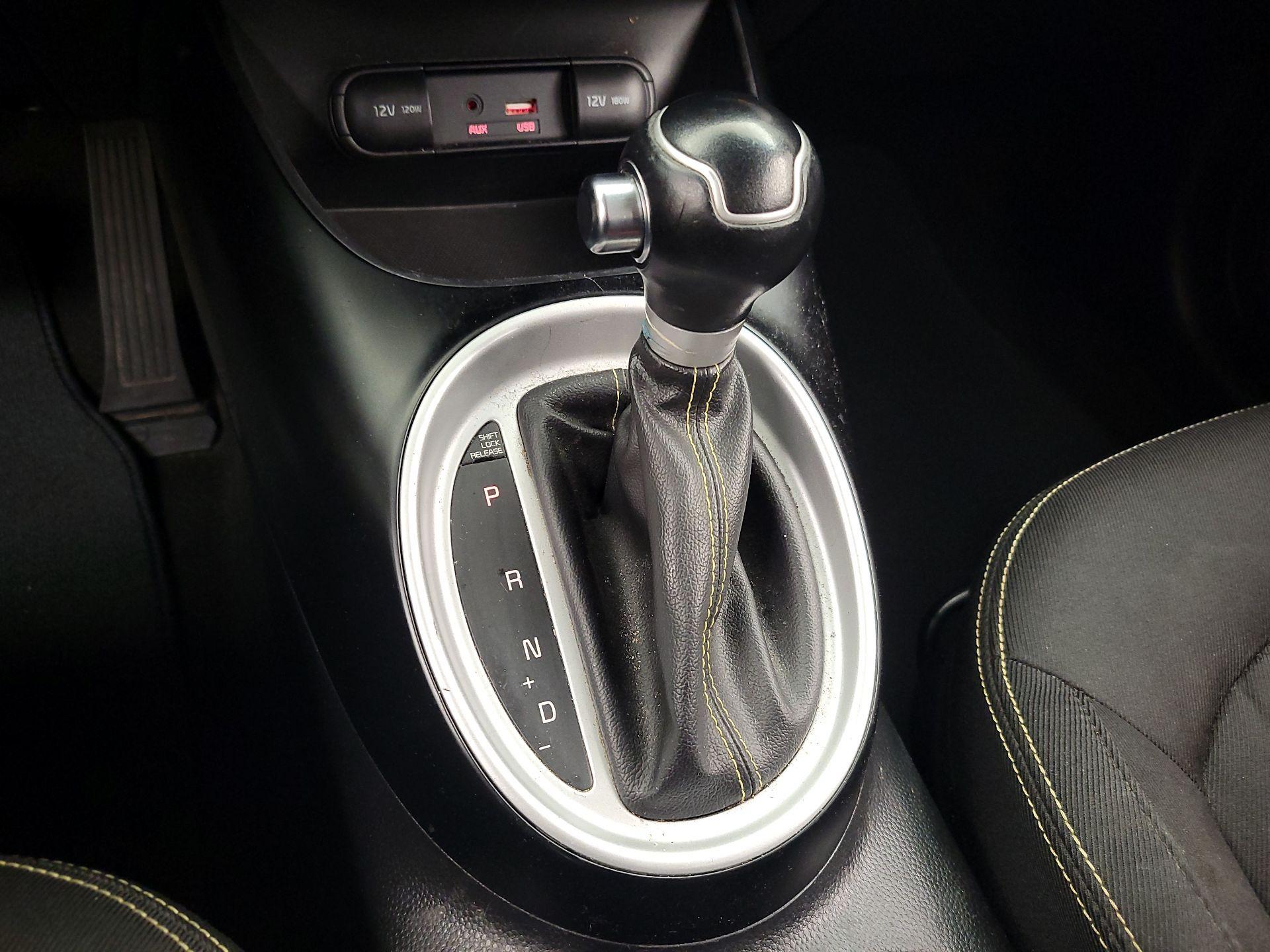 Thumbnail: 2016 Kia Soul - 17