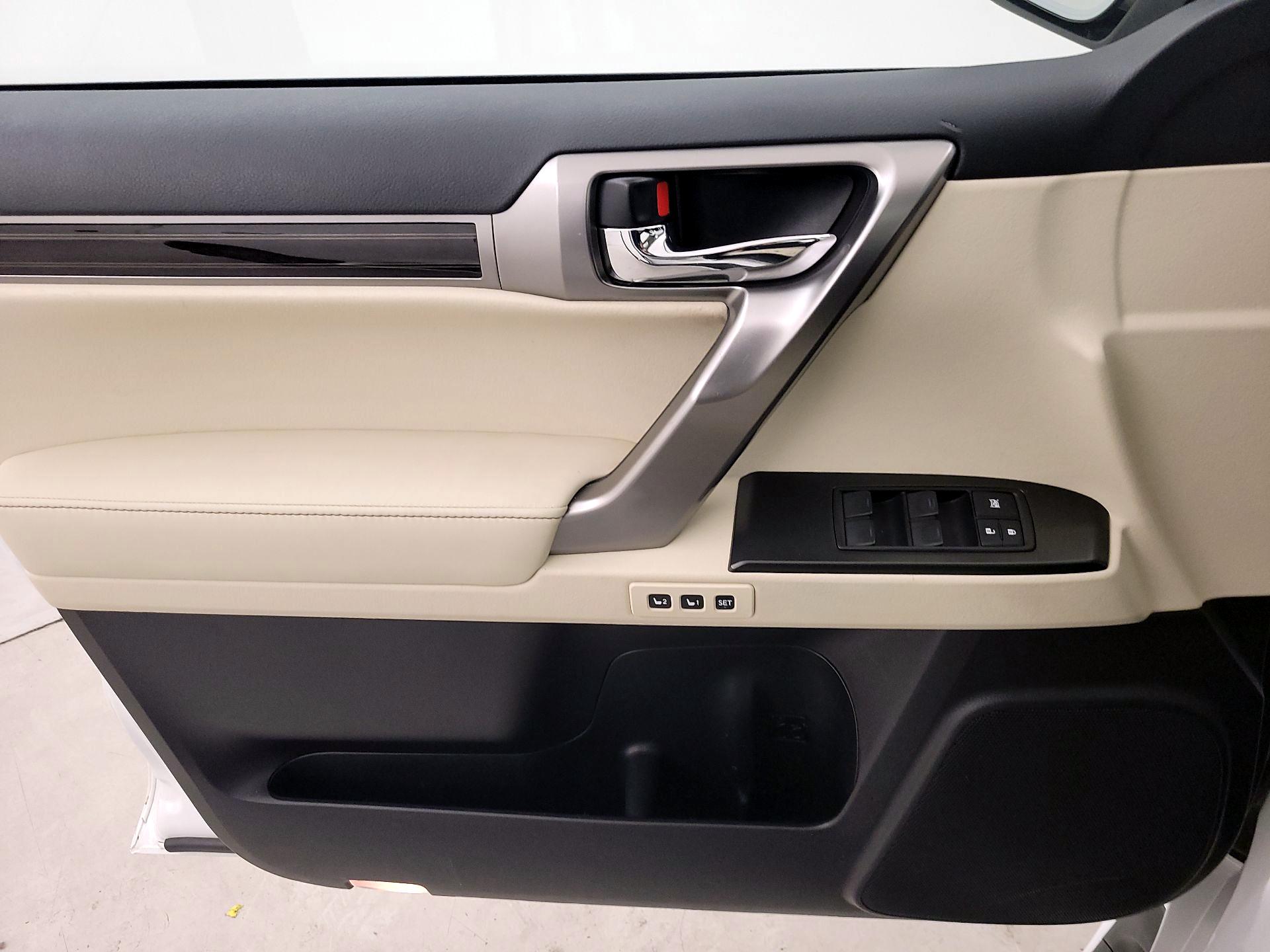 Thumbnail: 2022 Lexus GX - 12