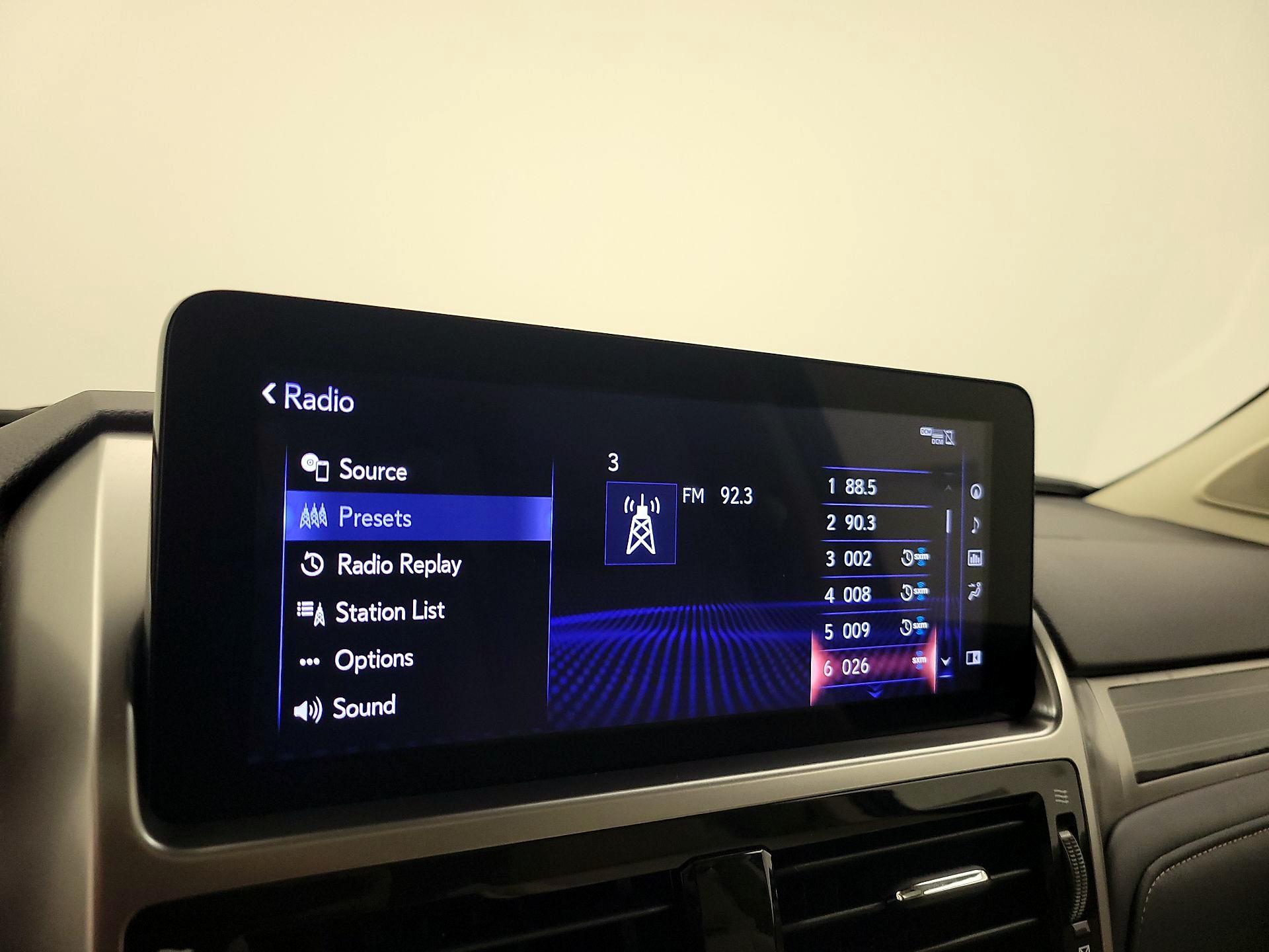 Thumbnail: 2022 Lexus GX - 16