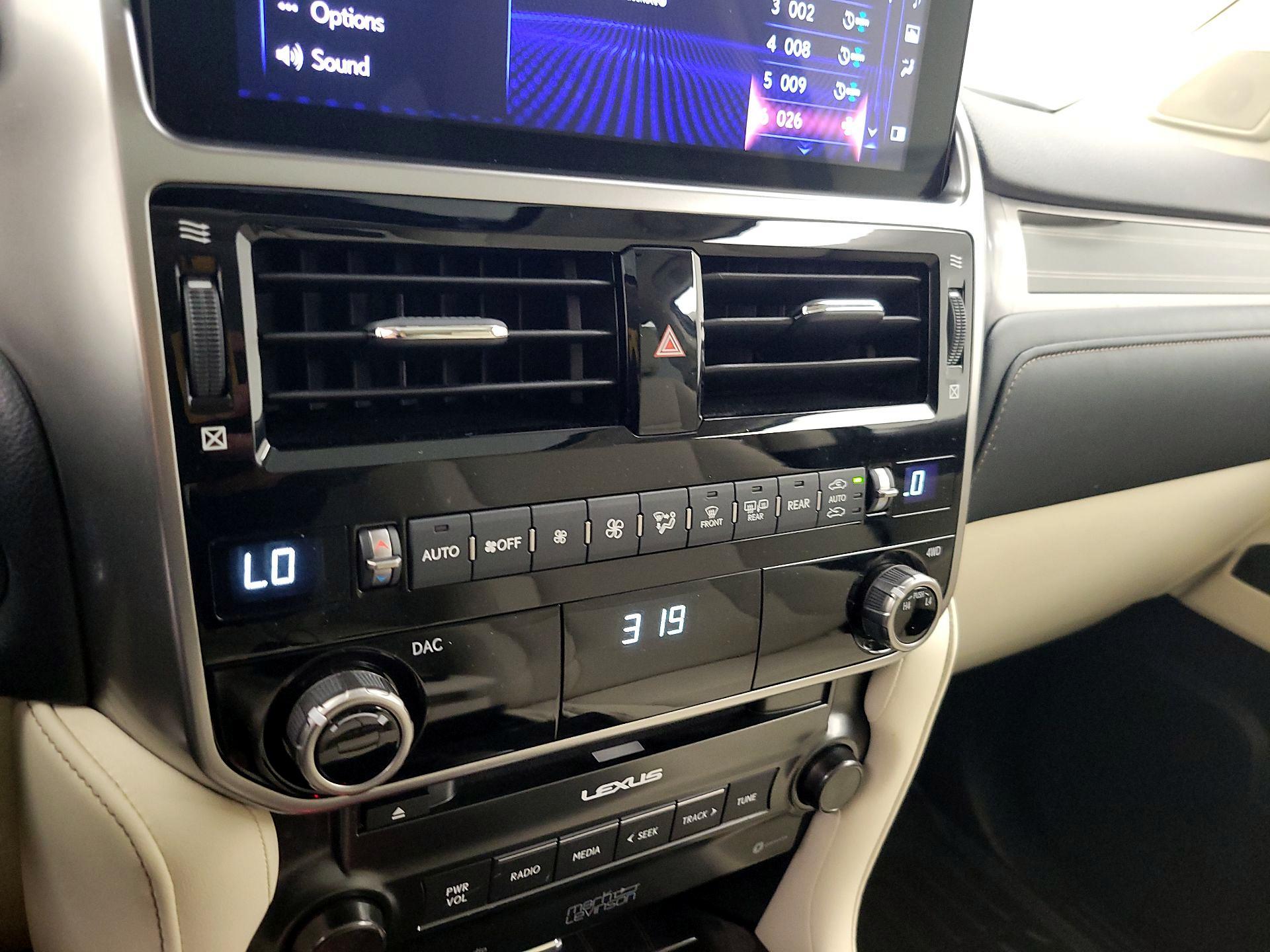 Thumbnail: 2022 Lexus GX - 17