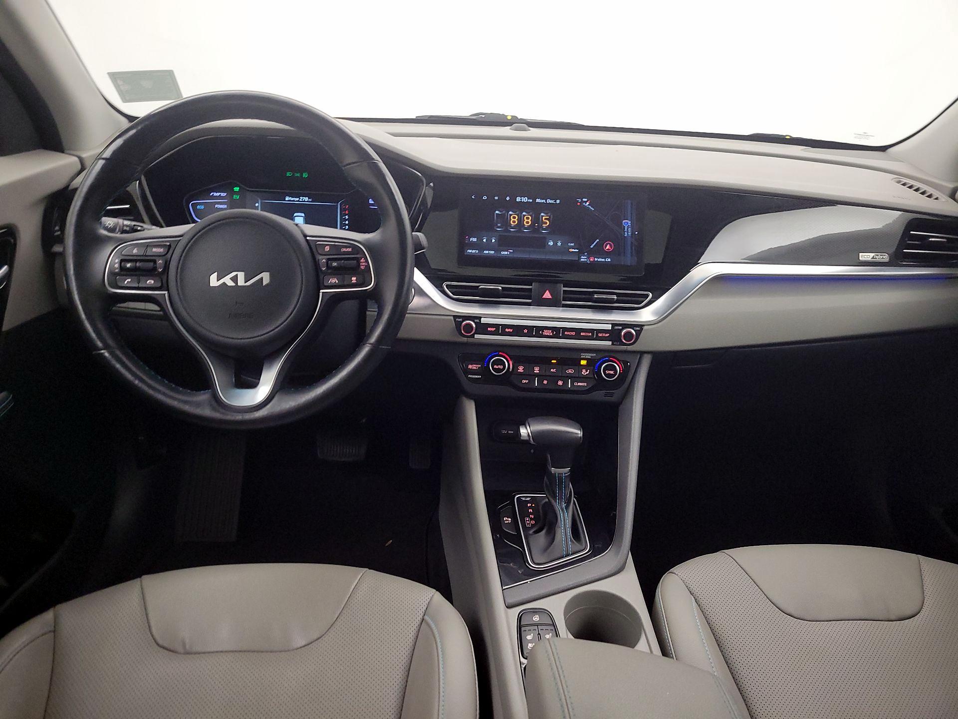 Thumbnail: 2022 Kia Niro - 9