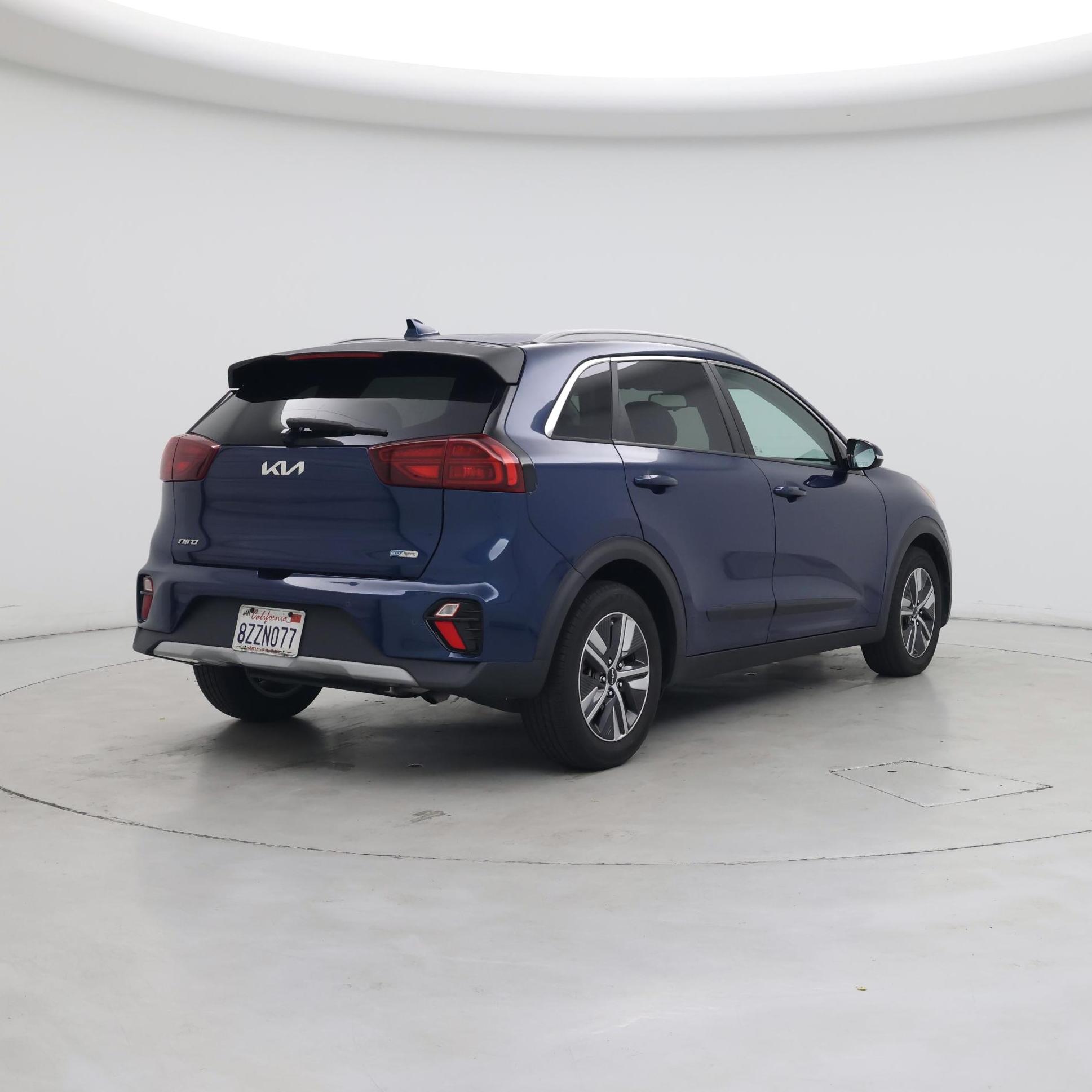 Thumbnail: 2022 Kia Niro - 8