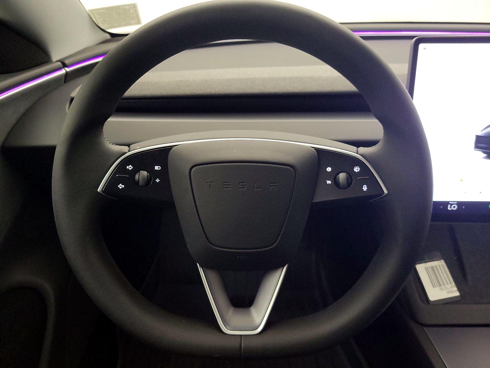 Thumbnail: 2024 Tesla Model 3 - 10