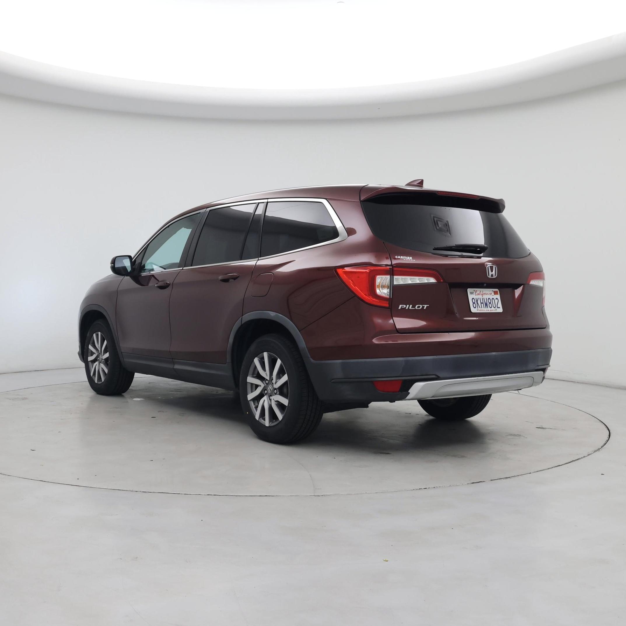 Thumbnail: 2019 Honda Pilot - 2