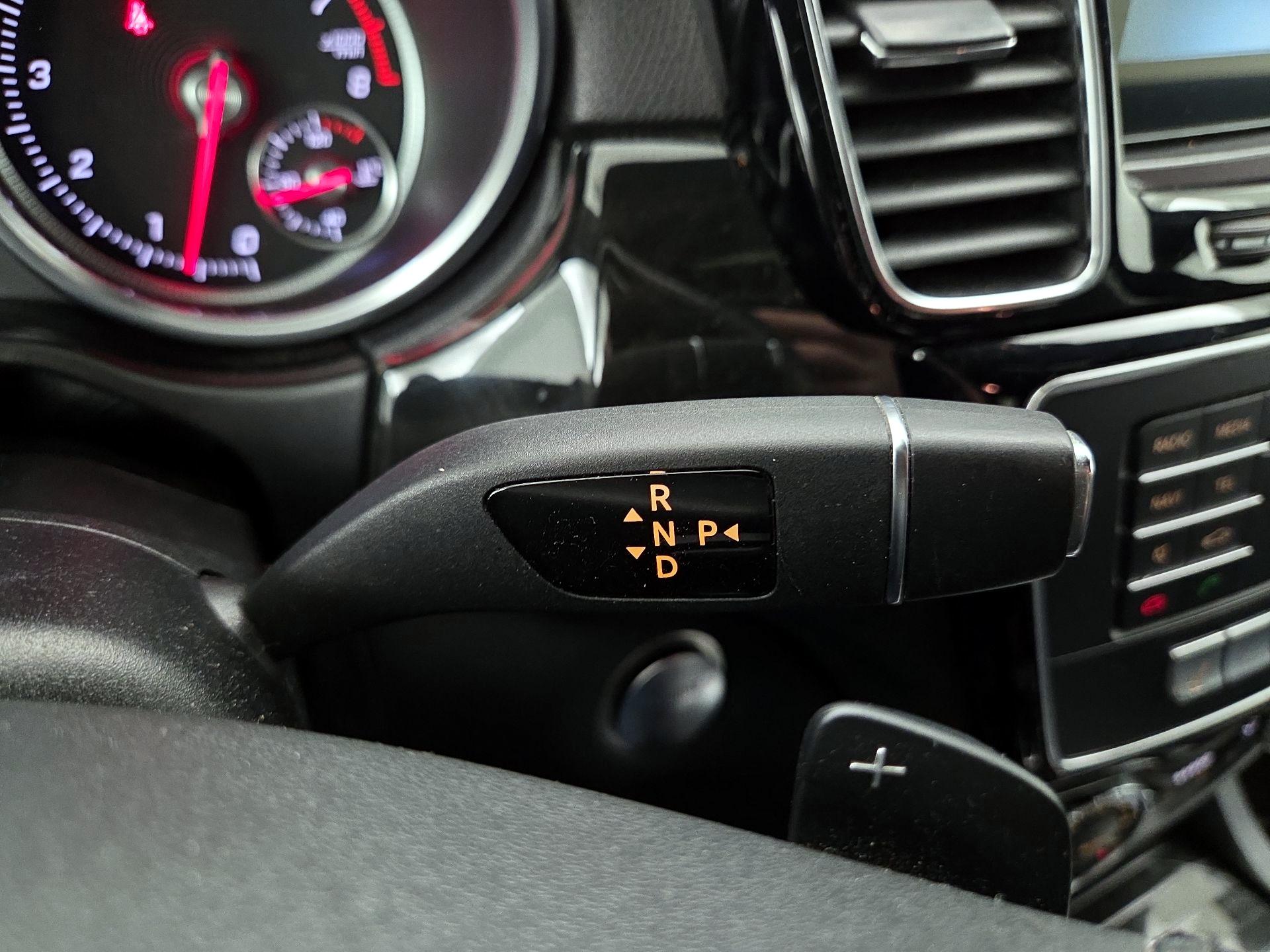 Thumbnail: 2016 Mercedes-Benz GLE - 18